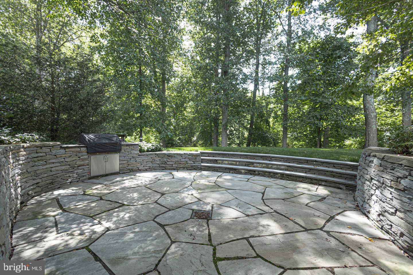 SAINT ANDREWS WOOD - Residential