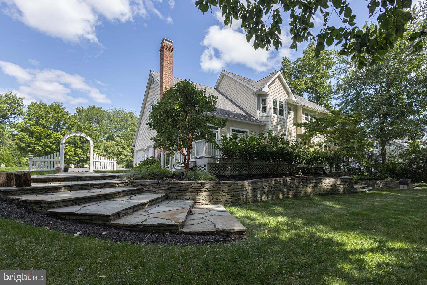 SAINT ANDREWS WOOD - Residential