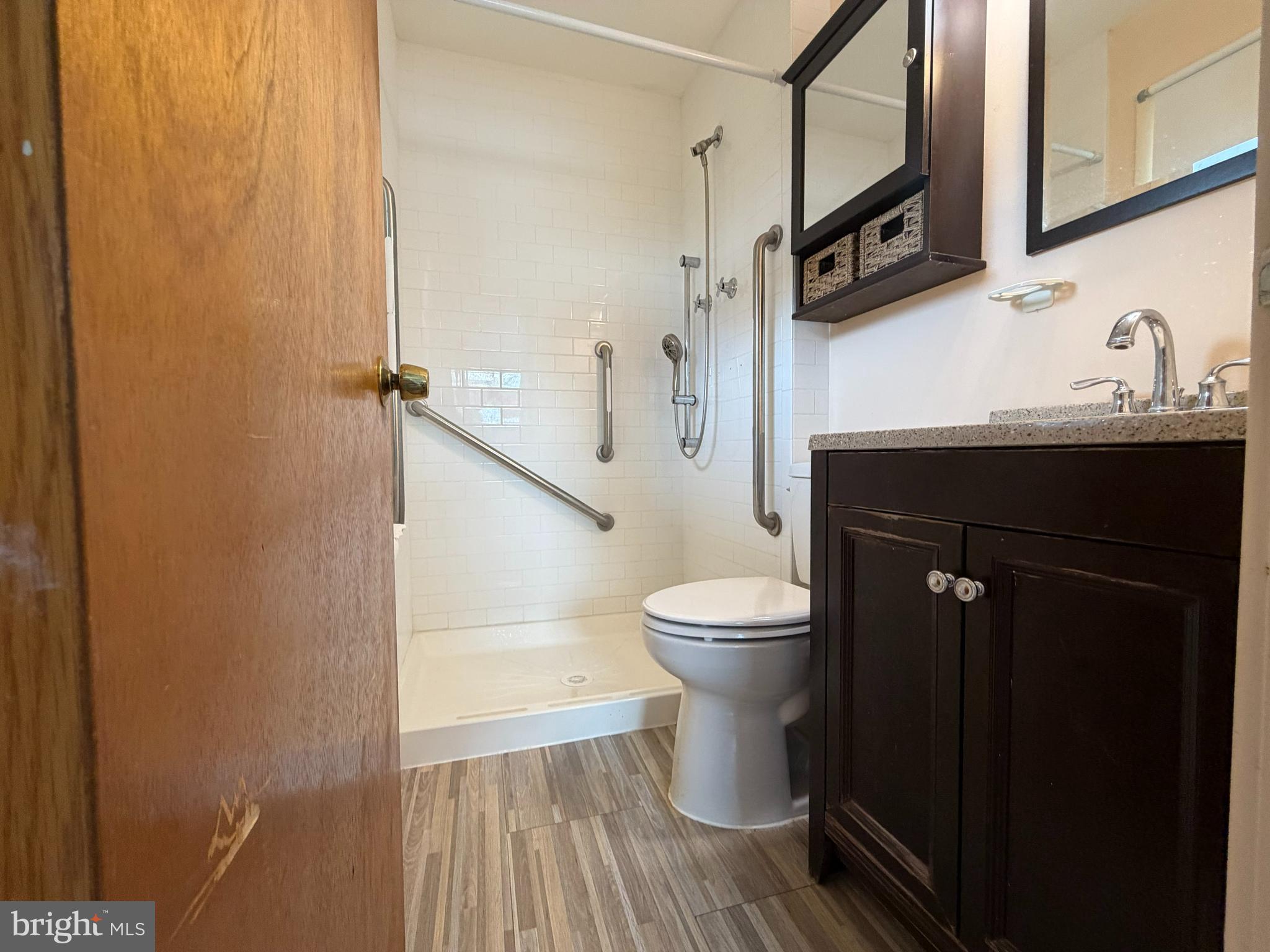 SUBURBAN HEIGHTS - Residential