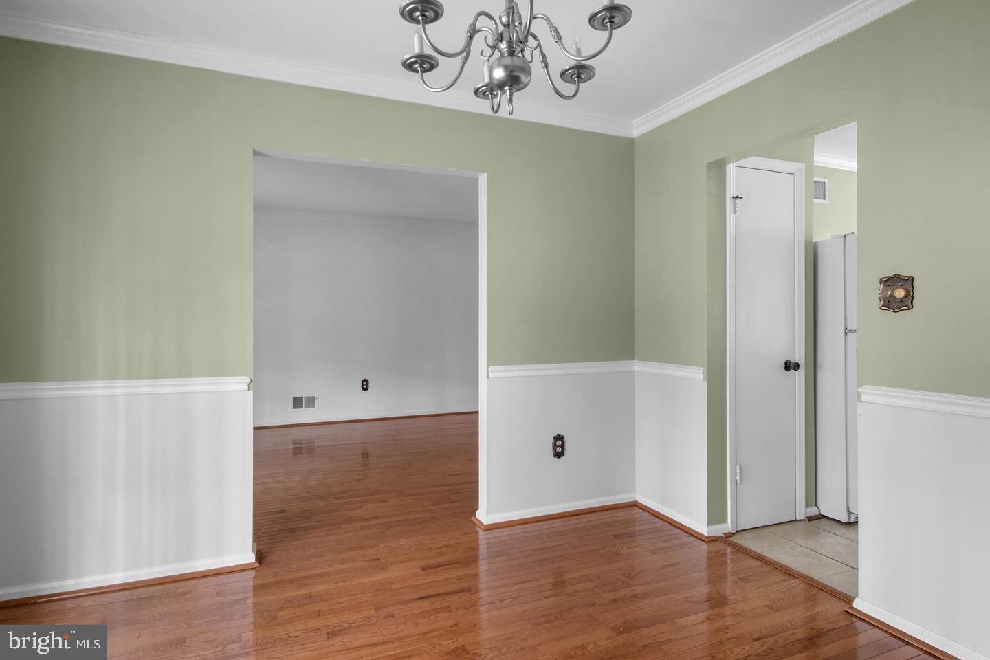 LAKE RIDGE - Residential Lease