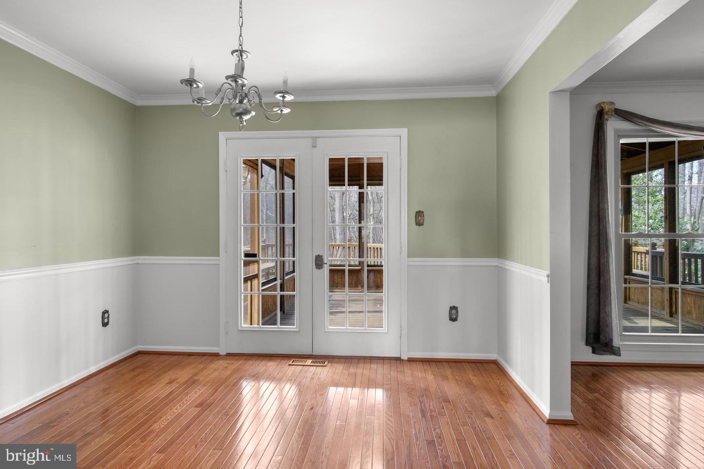 LAKE RIDGE - Residential Lease