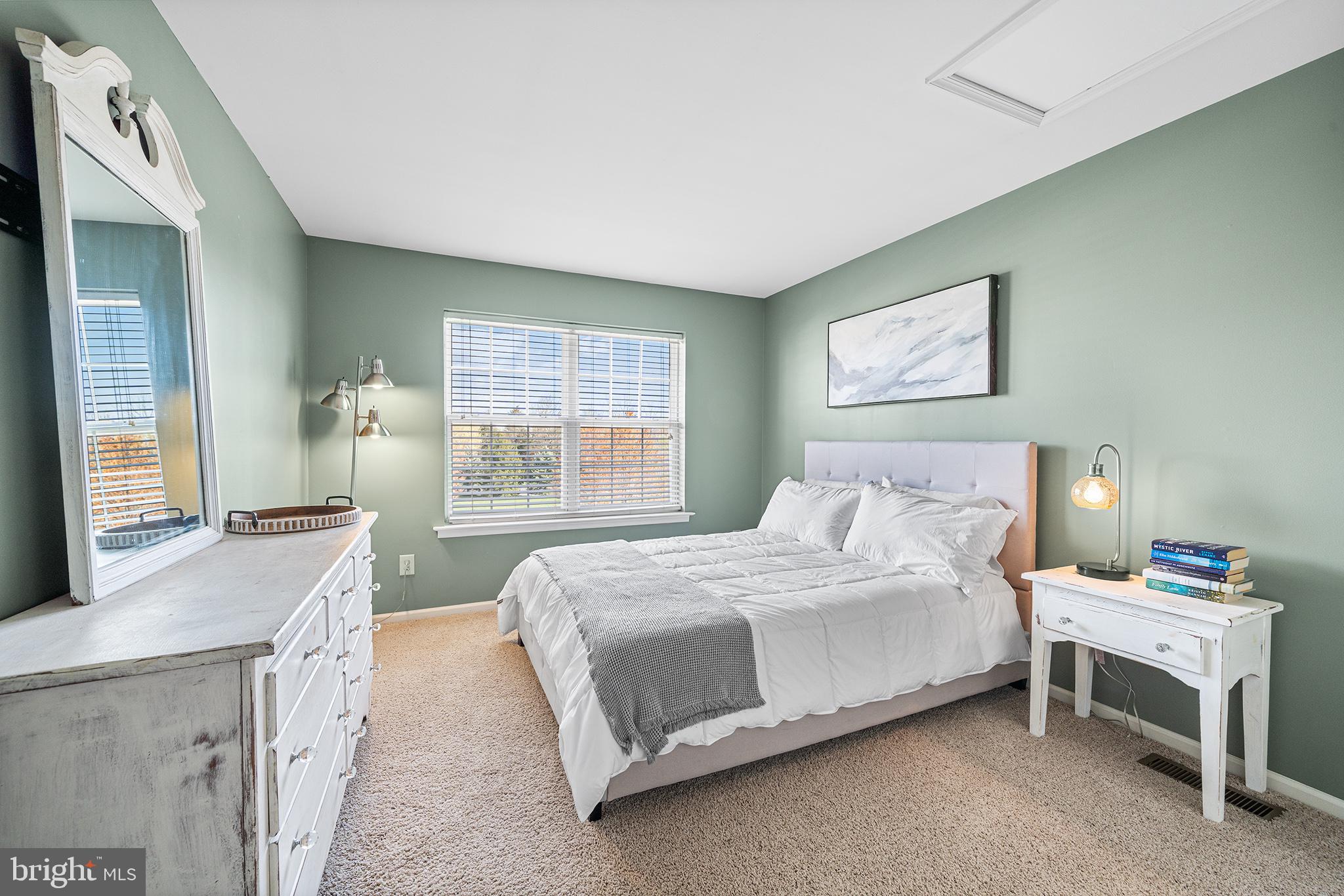 MONROE COURT - Residential