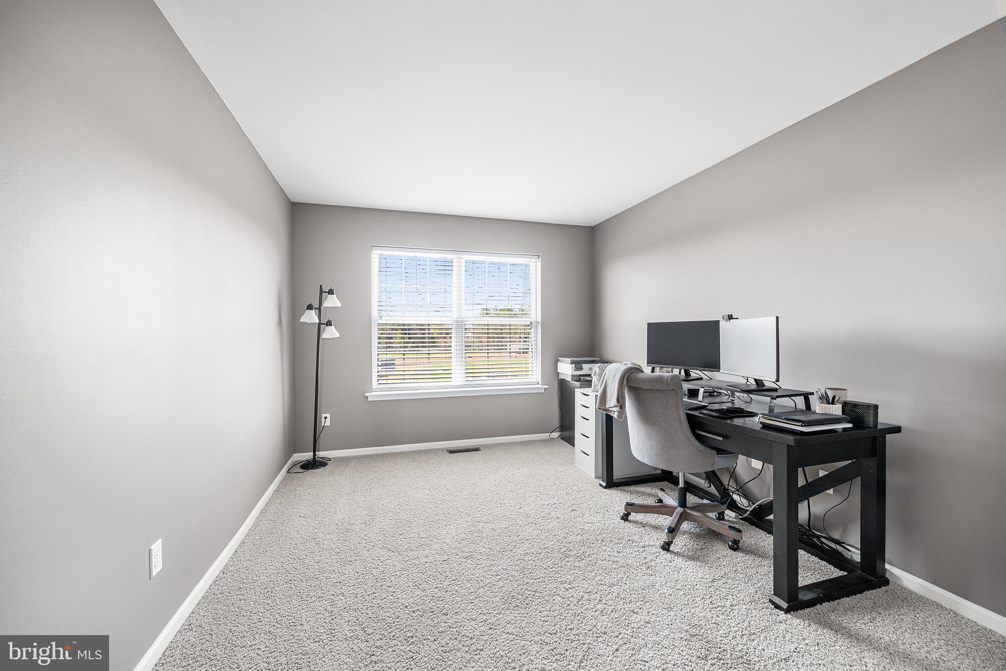 MONROE COURT - Residential