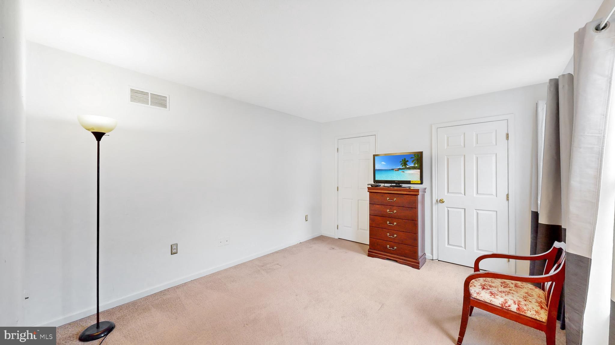 WASHINGTON WOODS - Residential