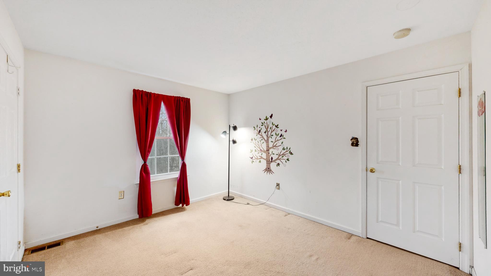 WASHINGTON WOODS - Residential