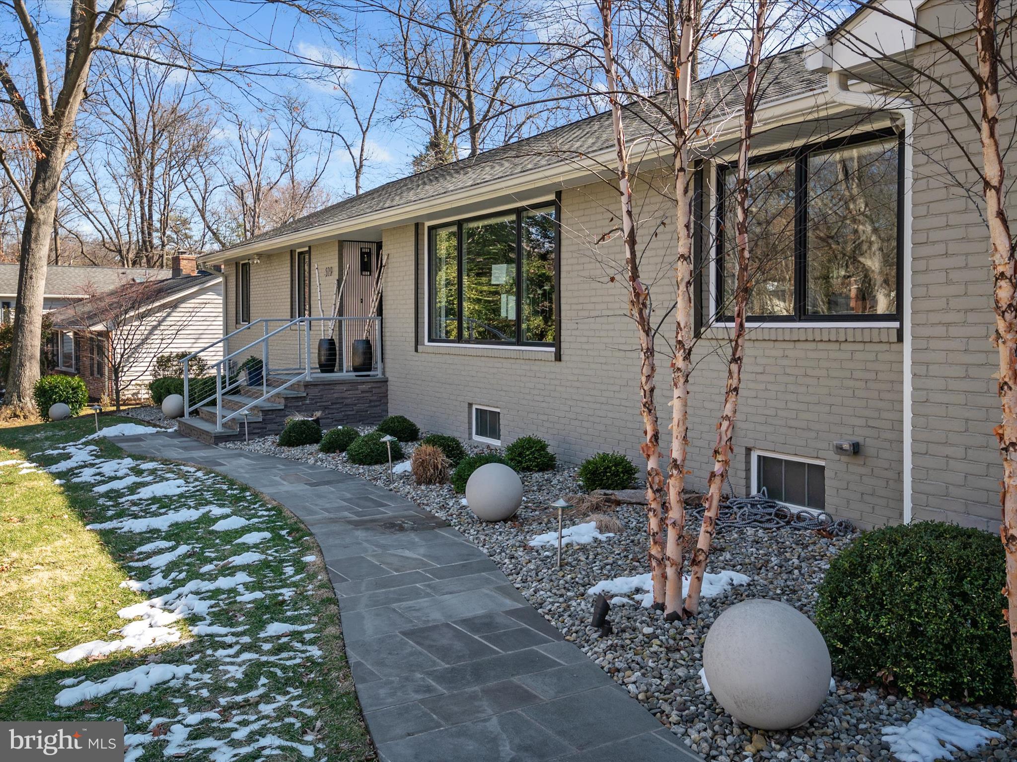 CHARTWELL - Residential