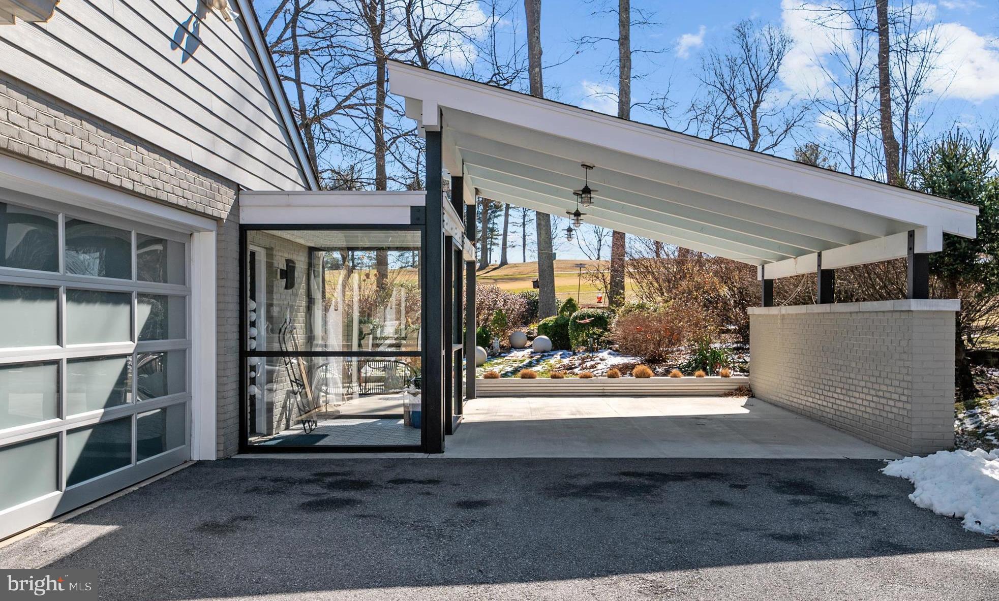 CHARTWELL - Residential