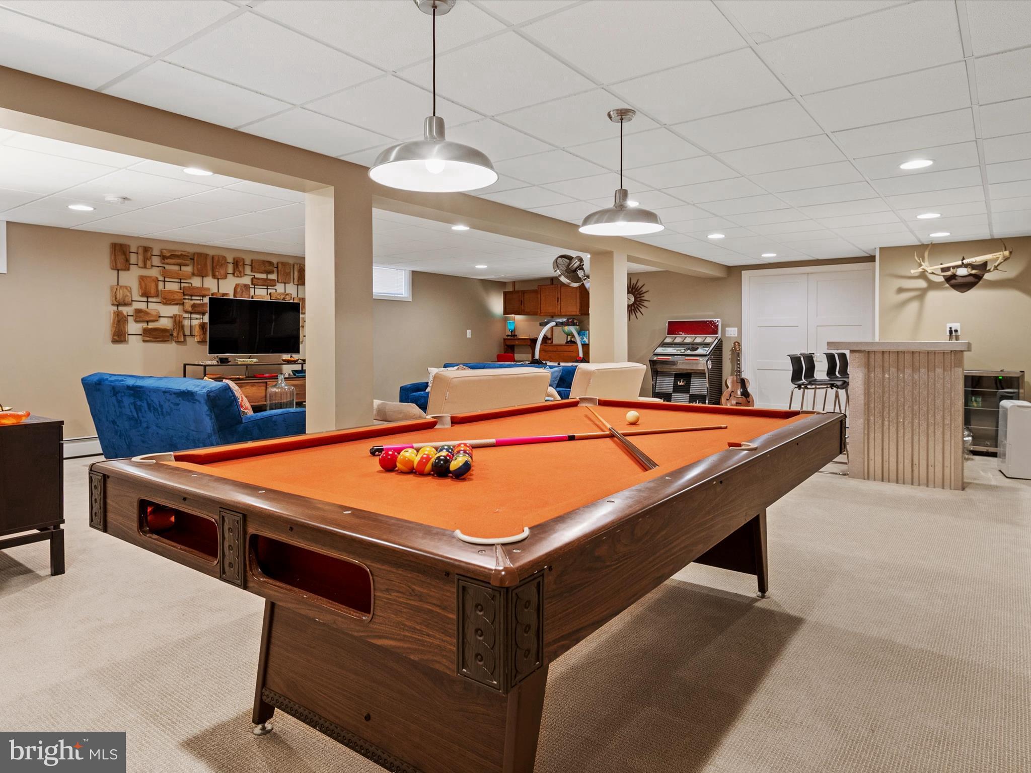 CHARTWELL - Residential