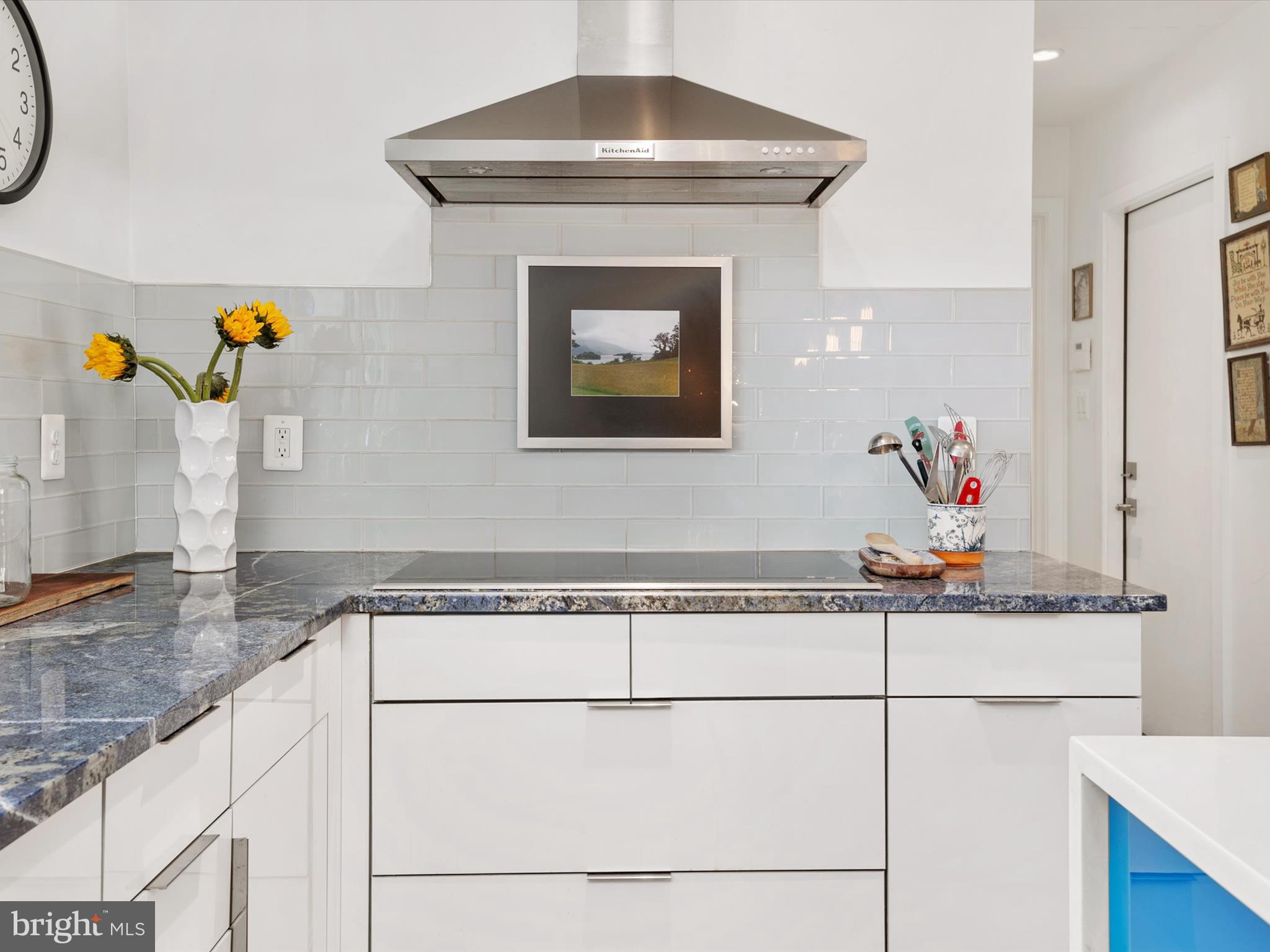 CHARTWELL - Residential