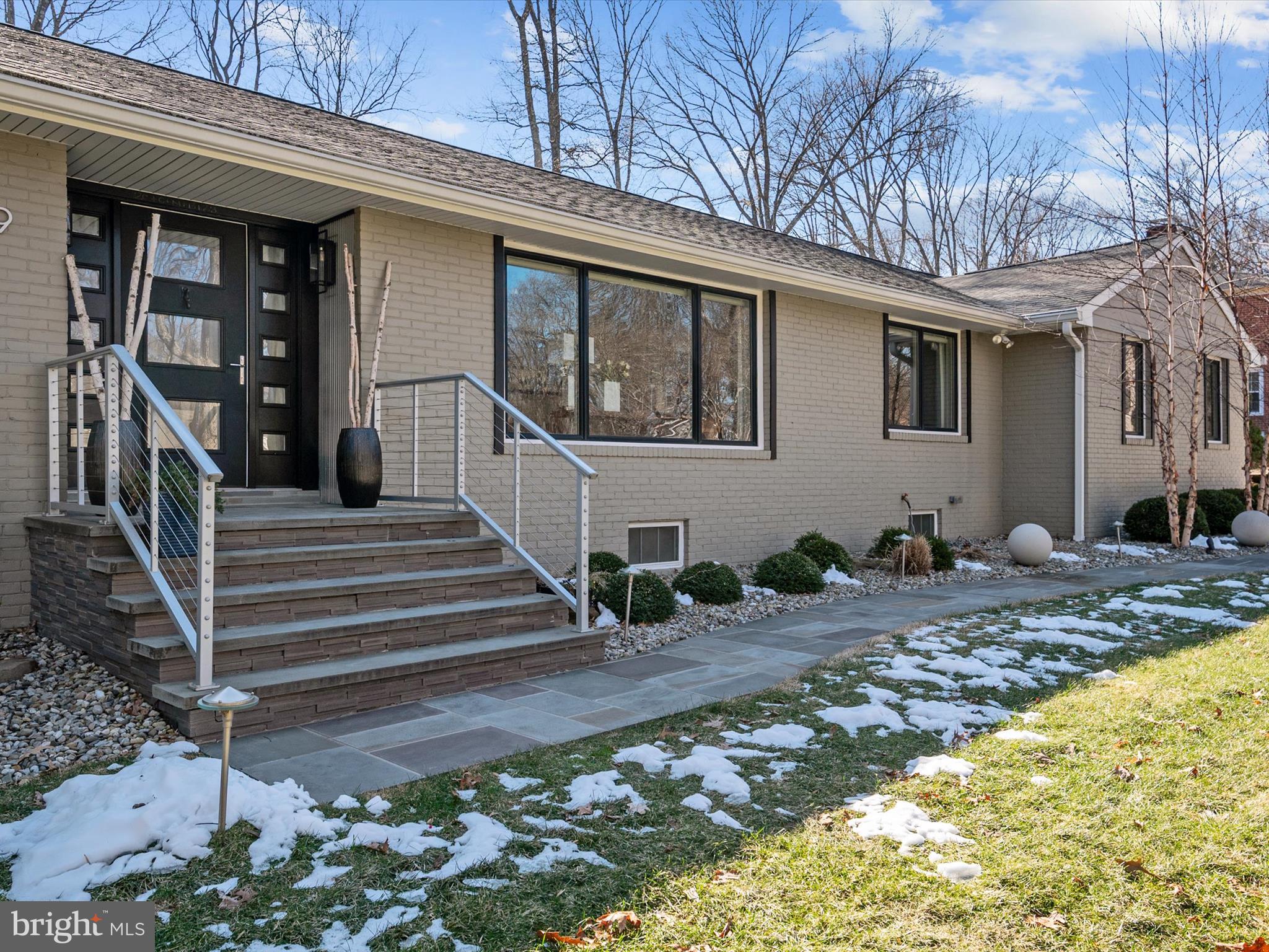 CHARTWELL - Residential