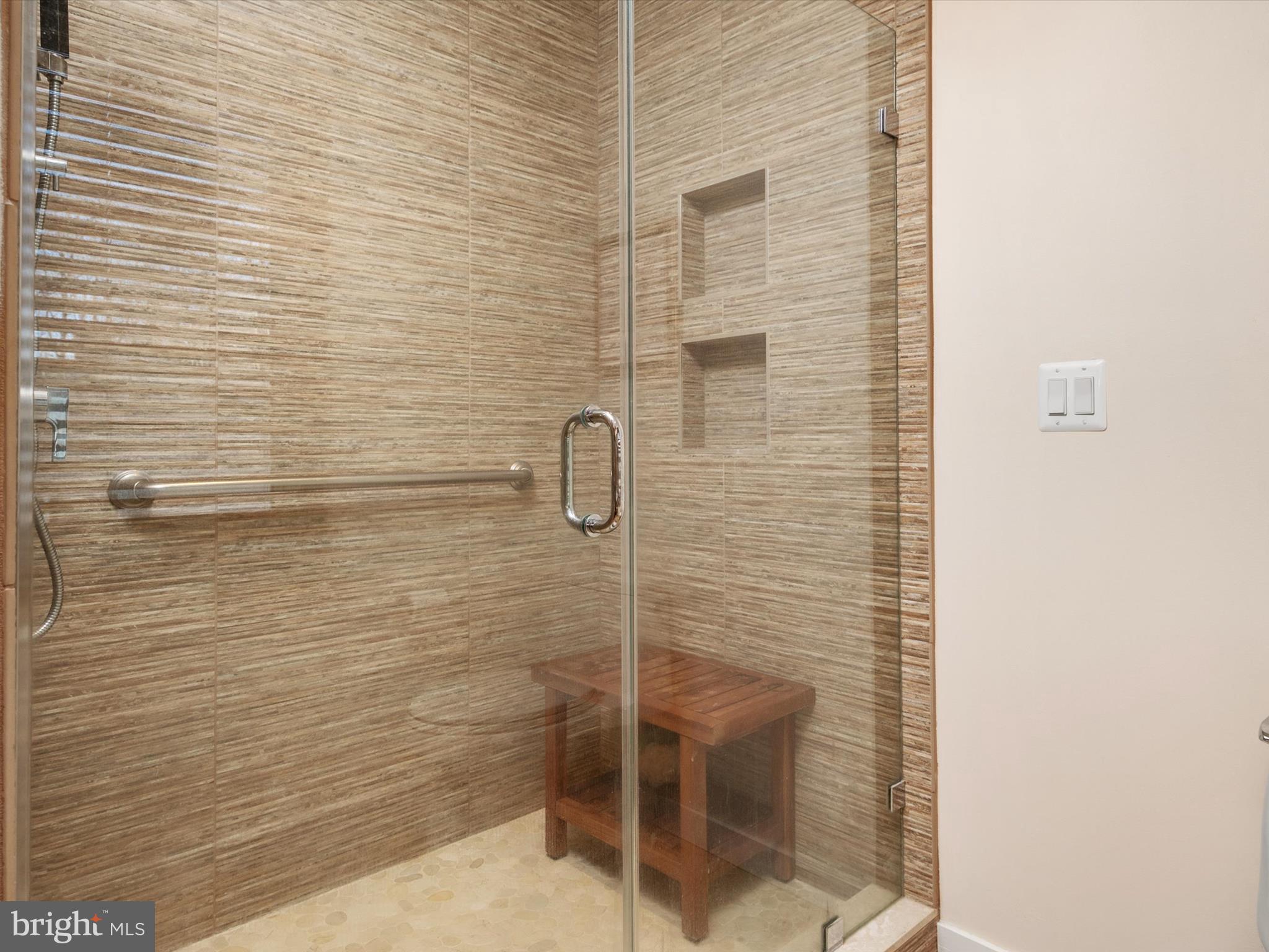 CHARTWELL - Residential