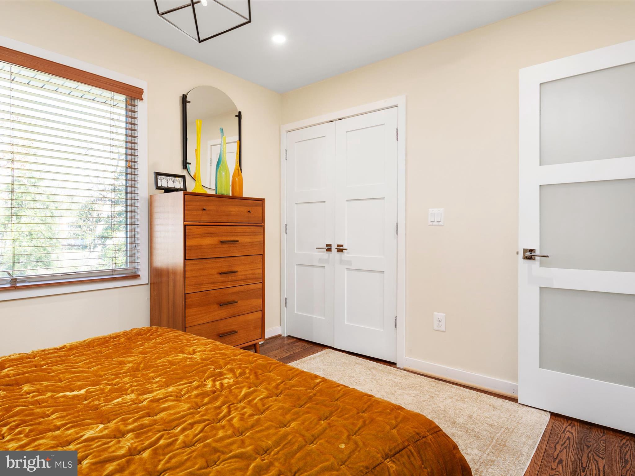 CHARTWELL - Residential