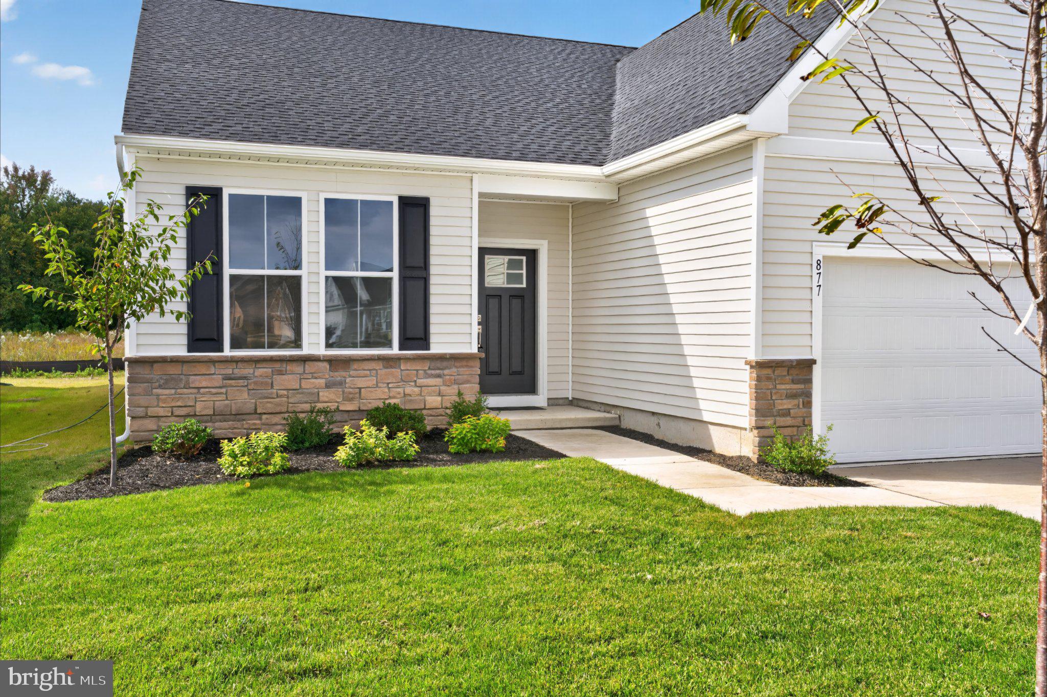 877 VIRDIN DRIVE