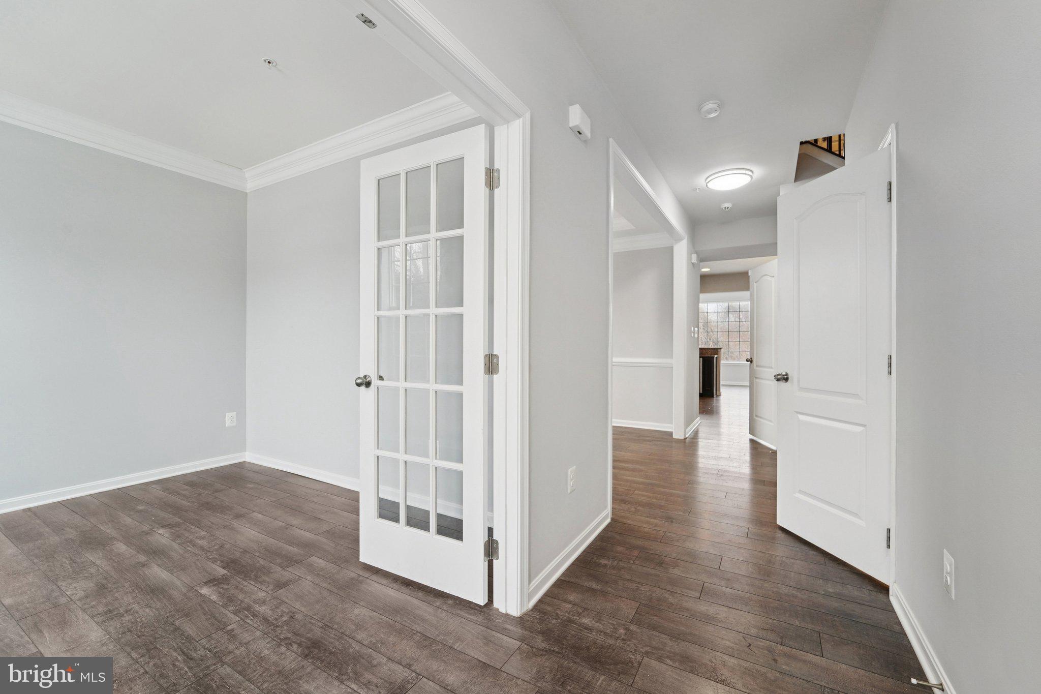 MONROE LANDING - Residential