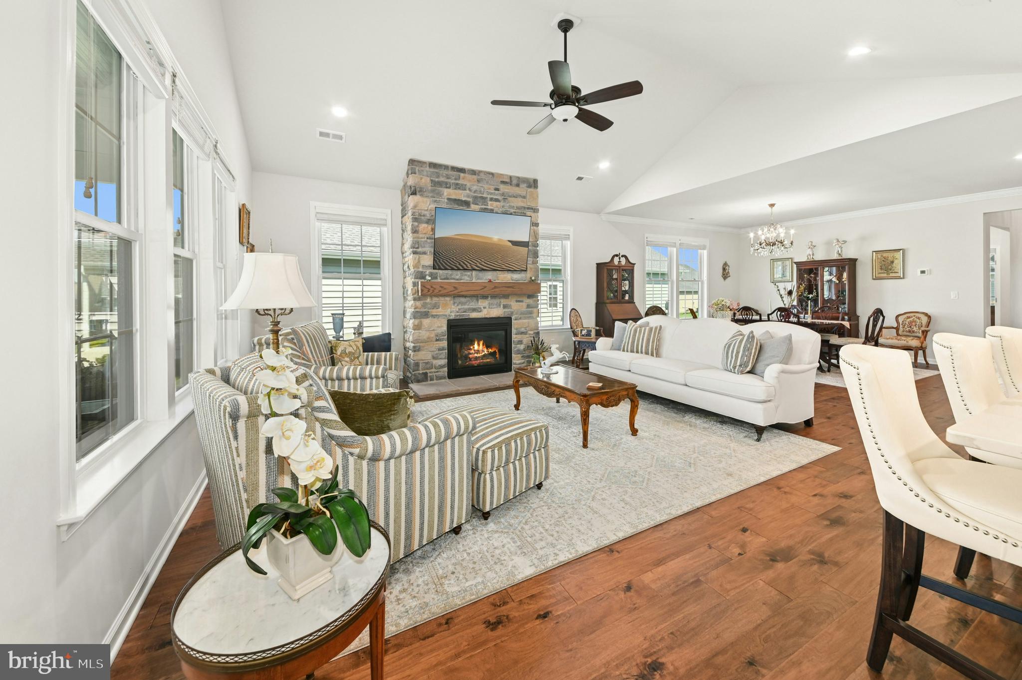 TRADITIONS OF AMERICA AT LOCUST VALLEY - Residential