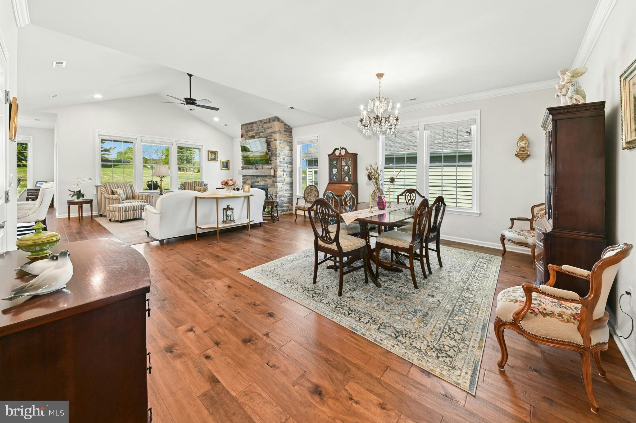TRADITIONS OF AMERICA AT LOCUST VALLEY - Residential
