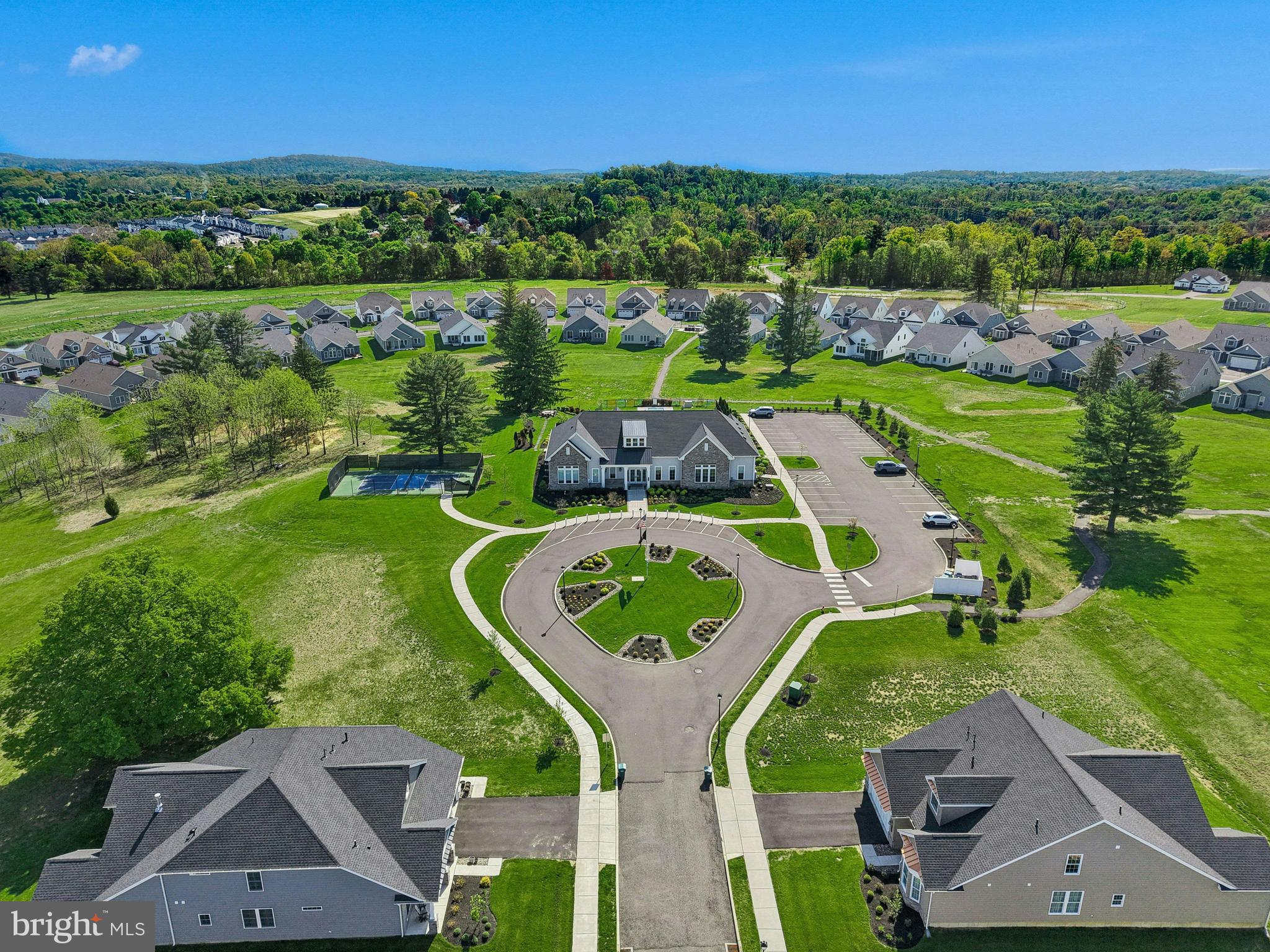 TRADITIONS OF AMERICA AT LOCUST VALLEY - Residential