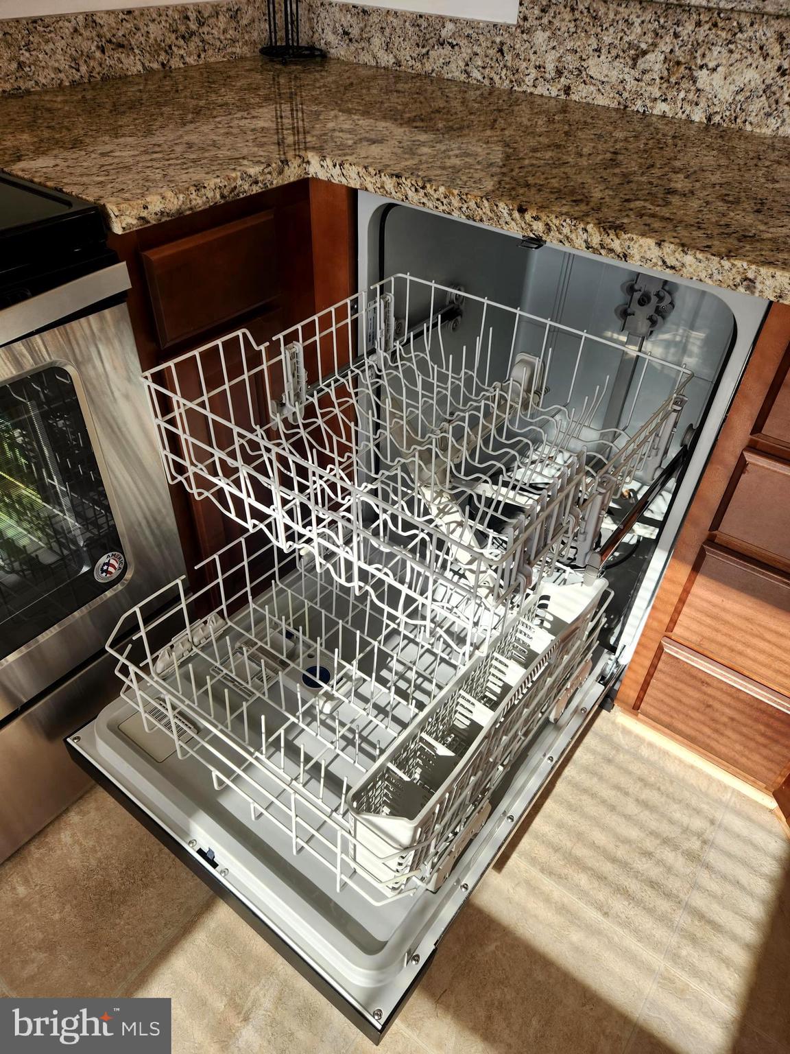 THE RESIDENCES OF WILDEWOOD - Residential