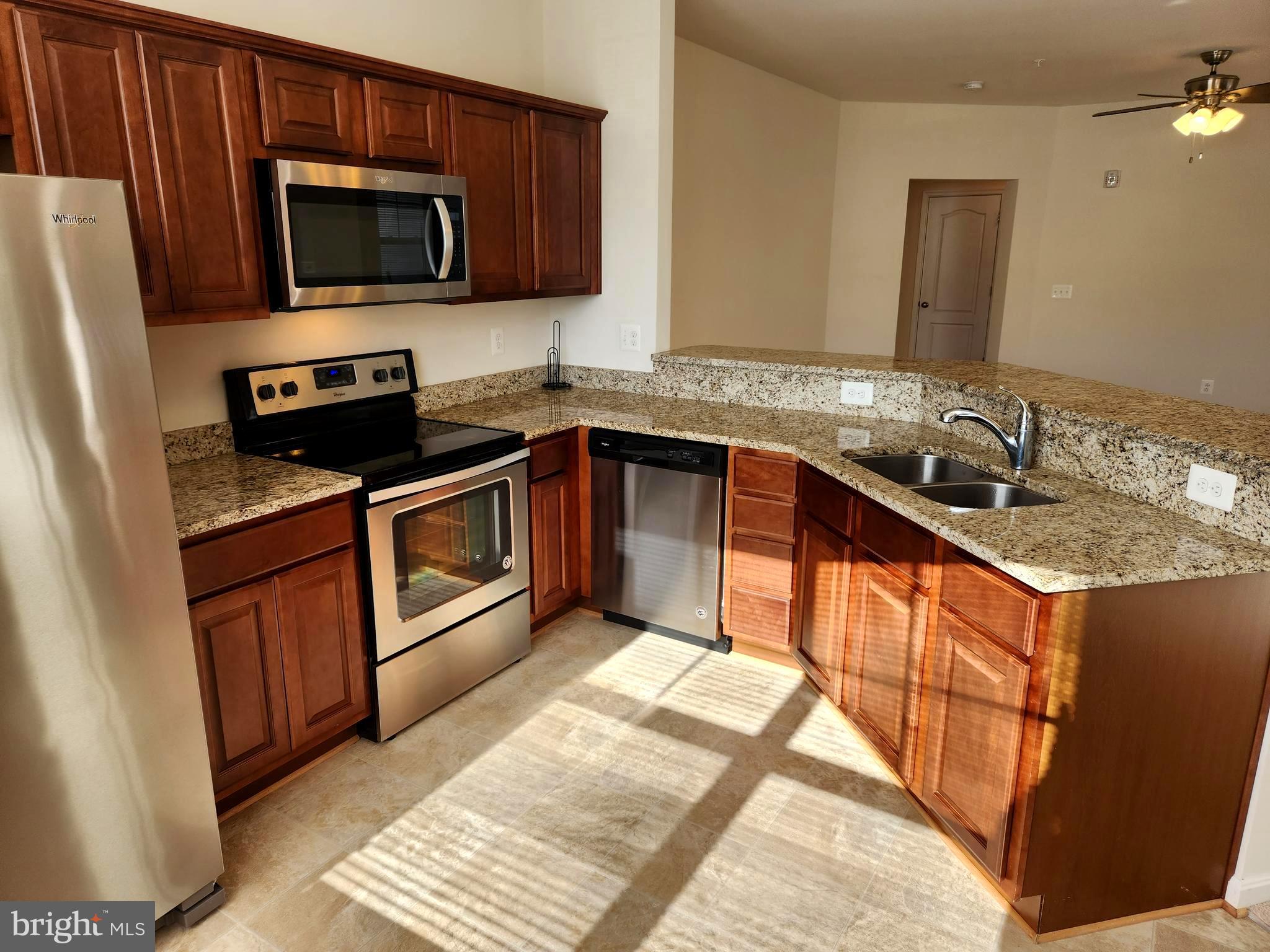 THE RESIDENCES OF WILDEWOOD - Residential