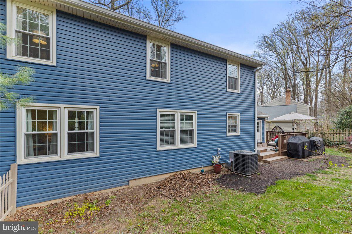 BURKE CENTRE - Residential