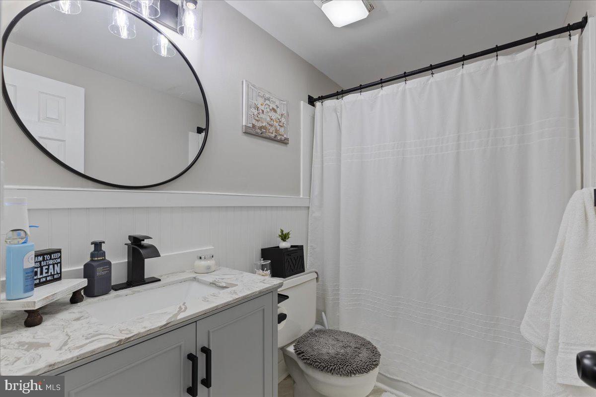 BURKE CENTRE - Residential