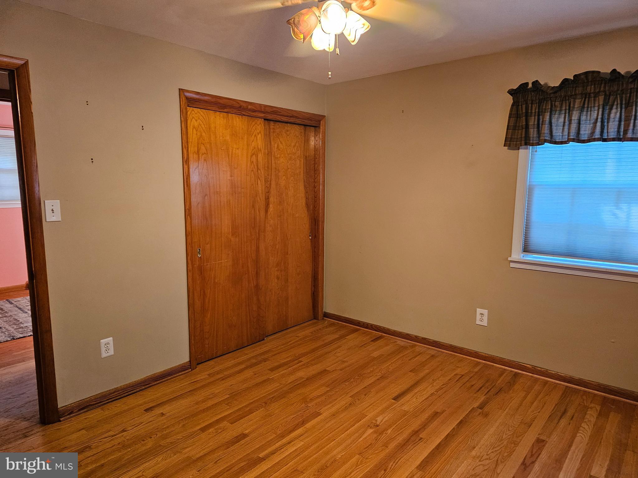 BOWLING GREEN - Residential