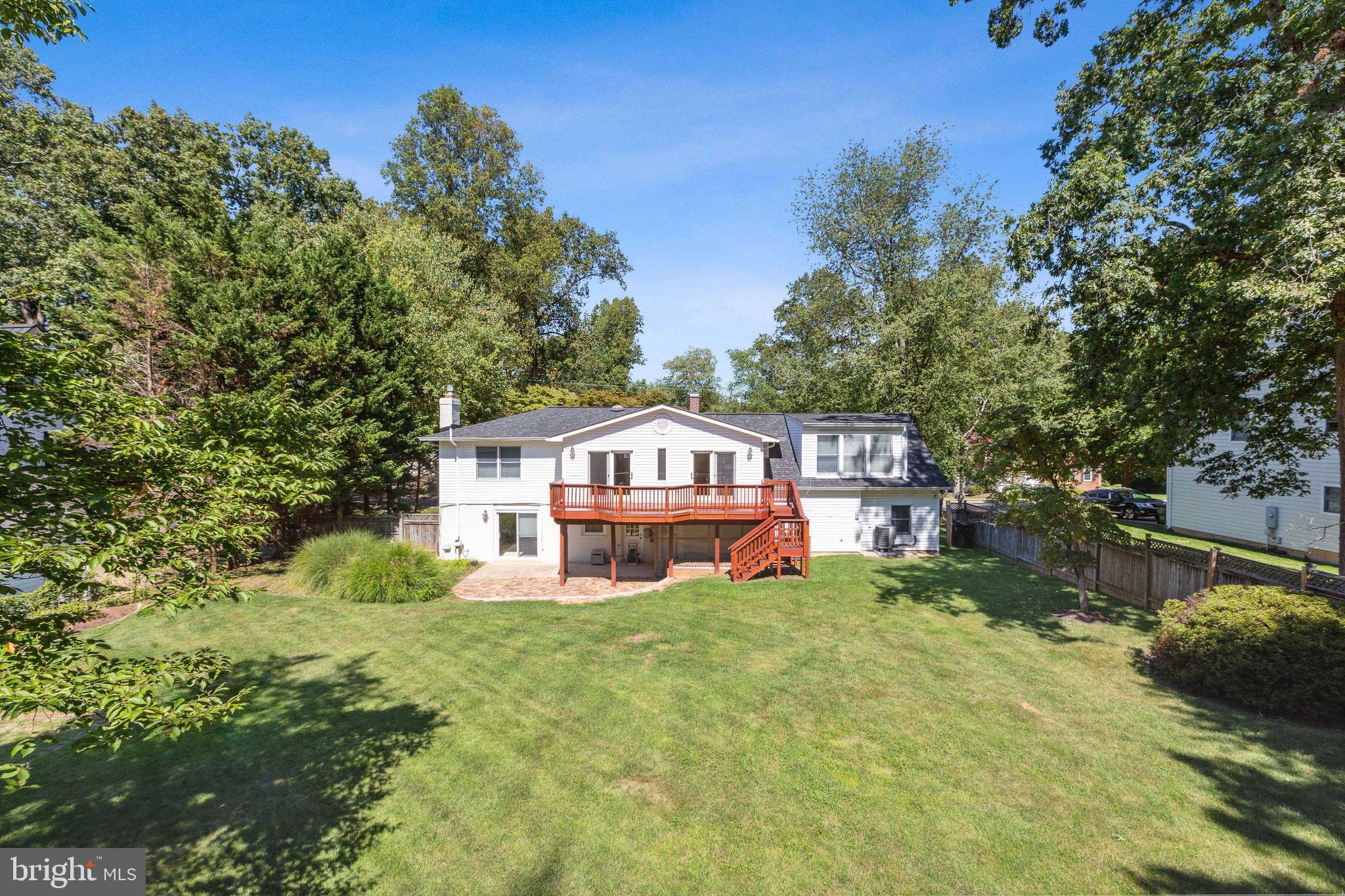 WOODFORD - Residential