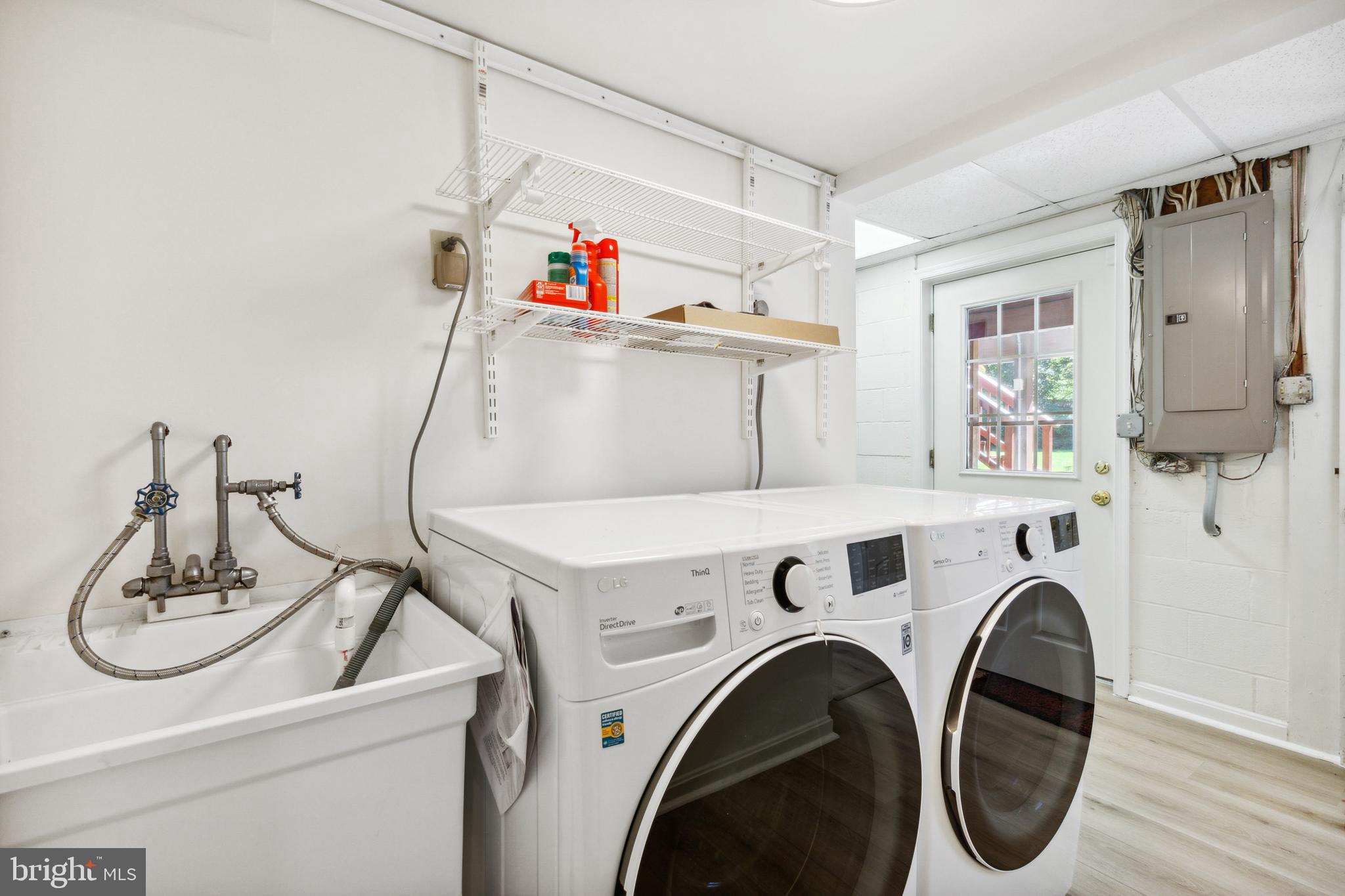 WOODFORD - Residential