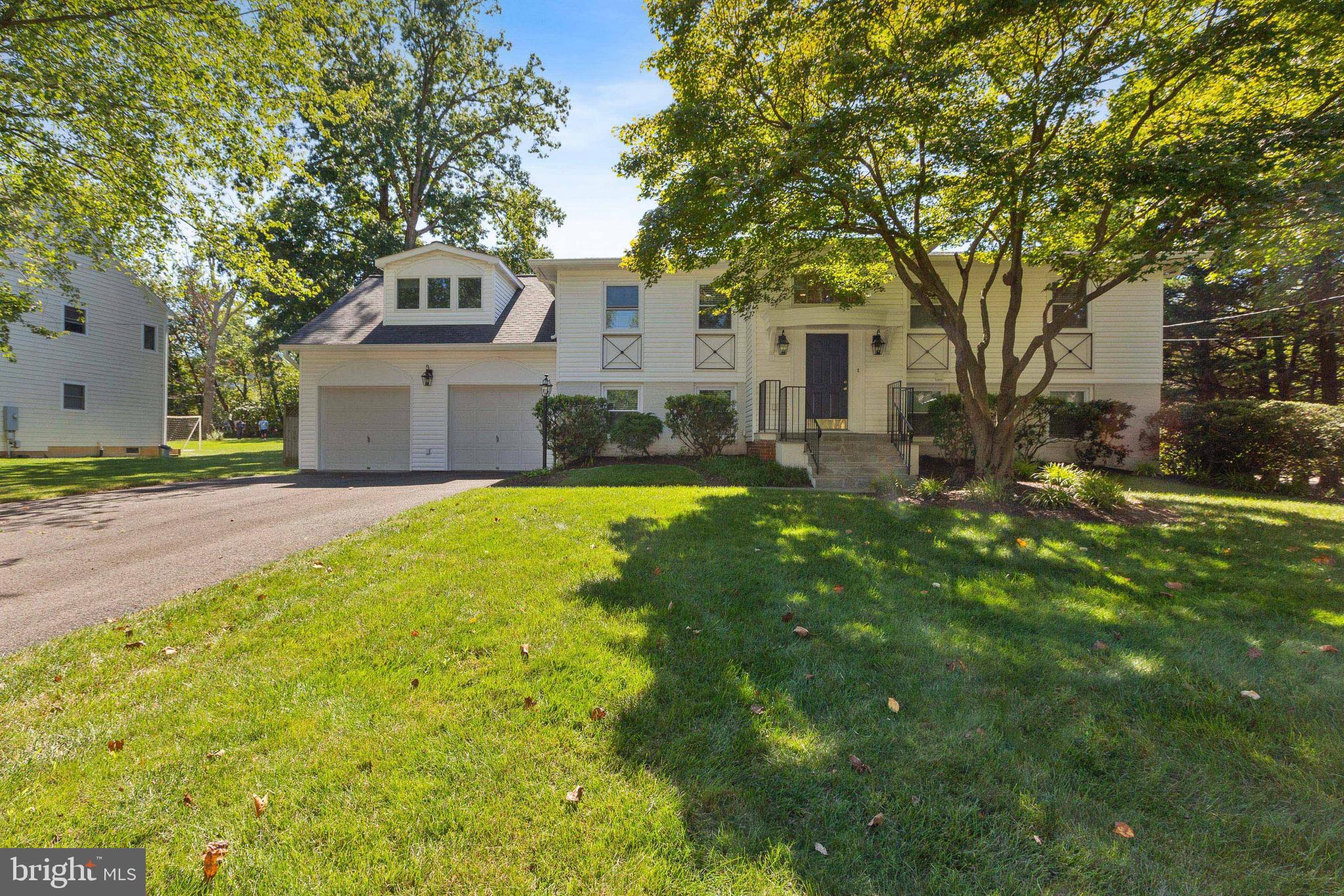 WOODFORD - Residential