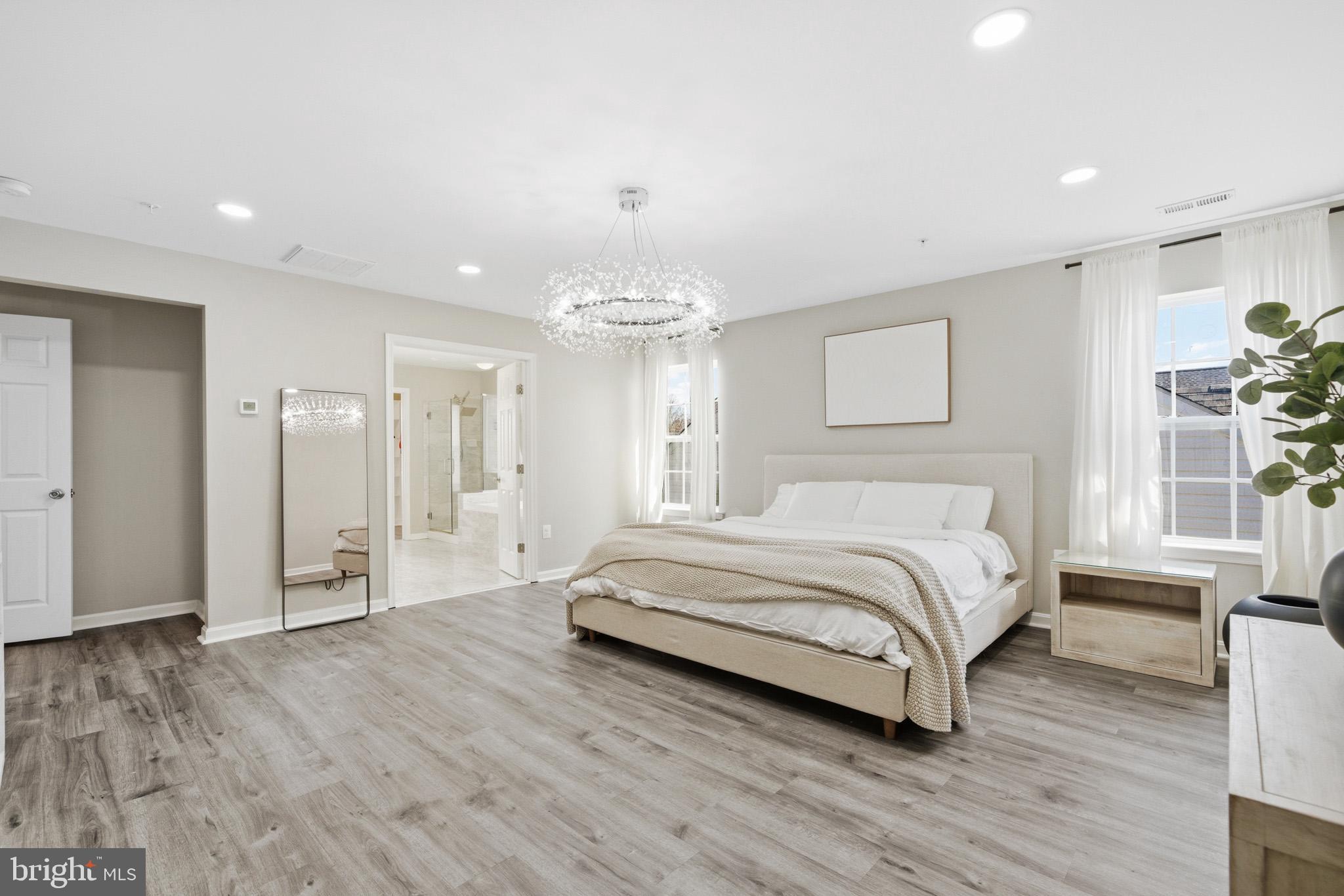 CLARK'S REST - Residential