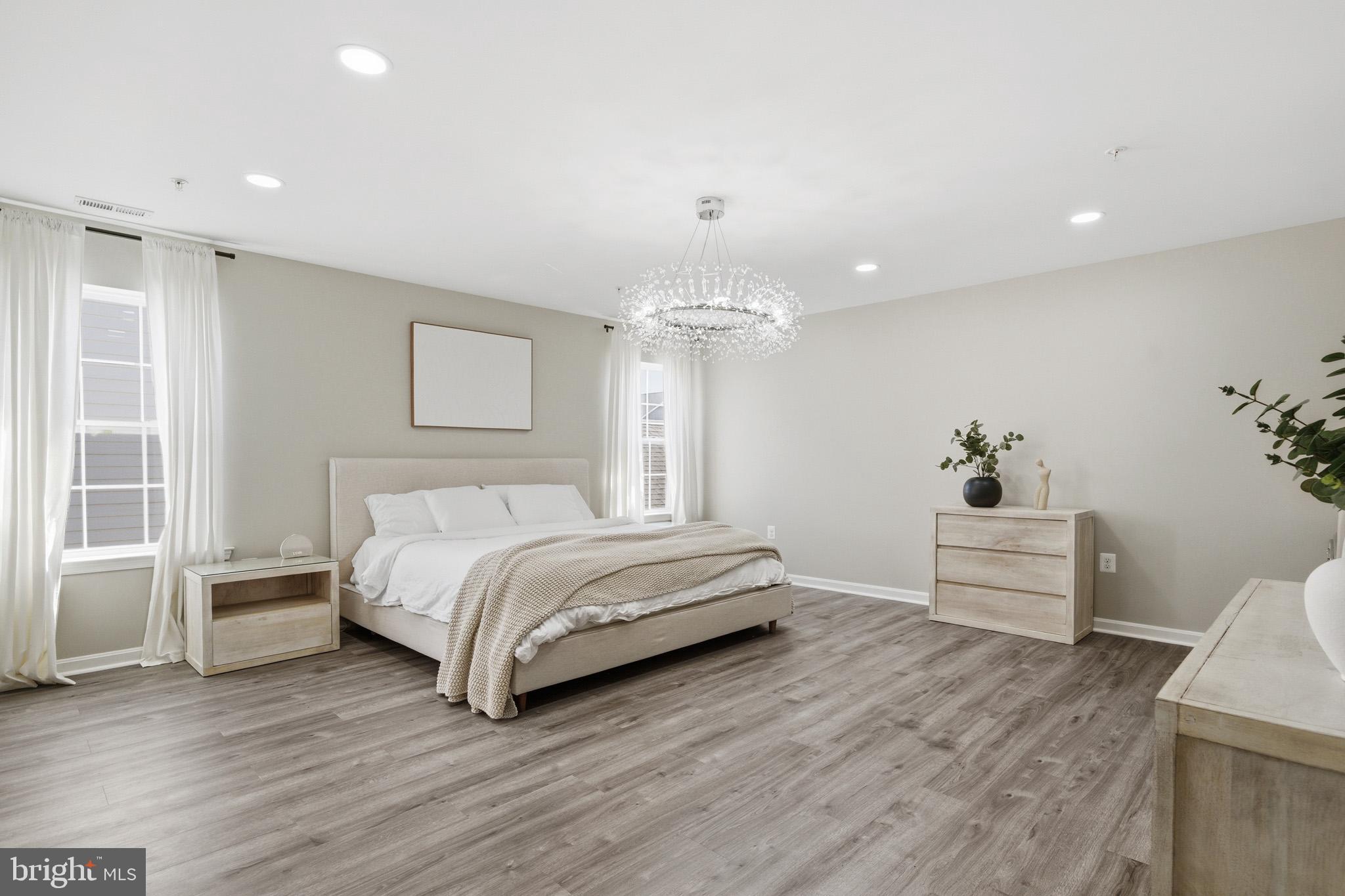 CLARK'S REST - Residential