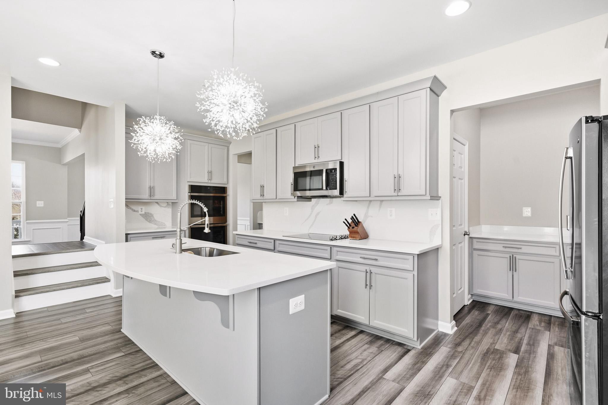 CLARK'S REST - Residential