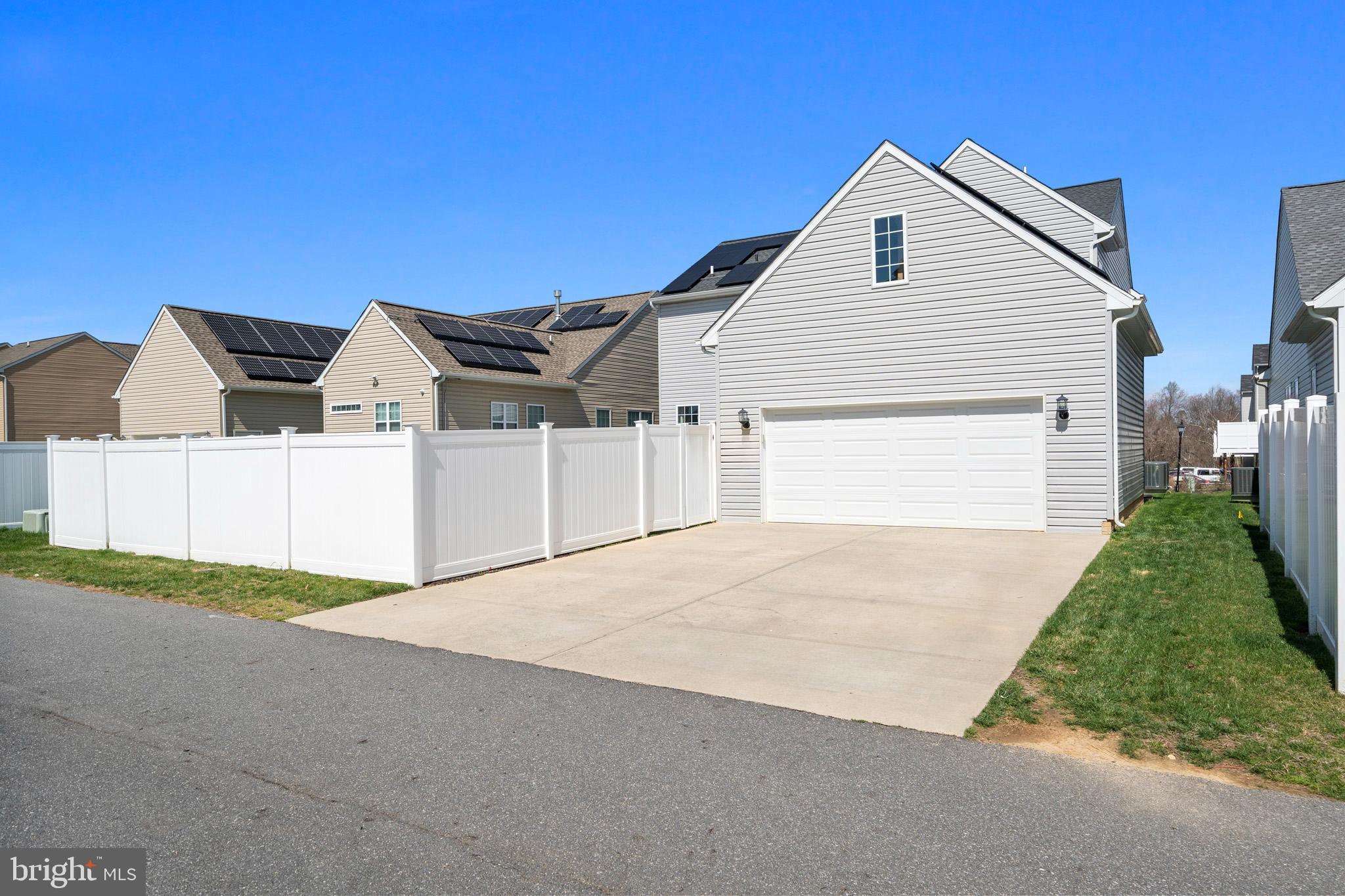 CLARK'S REST - Residential