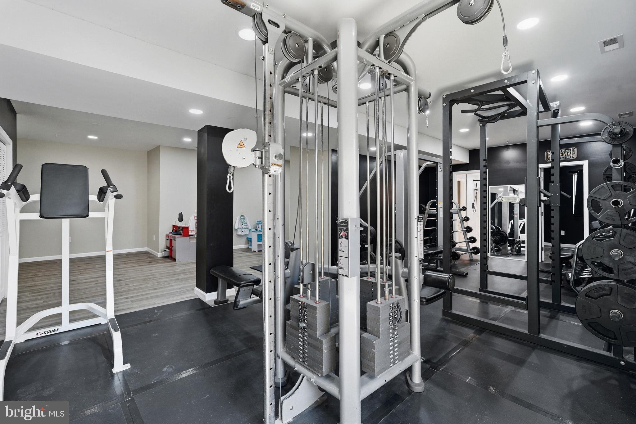 CLARK'S REST - Residential