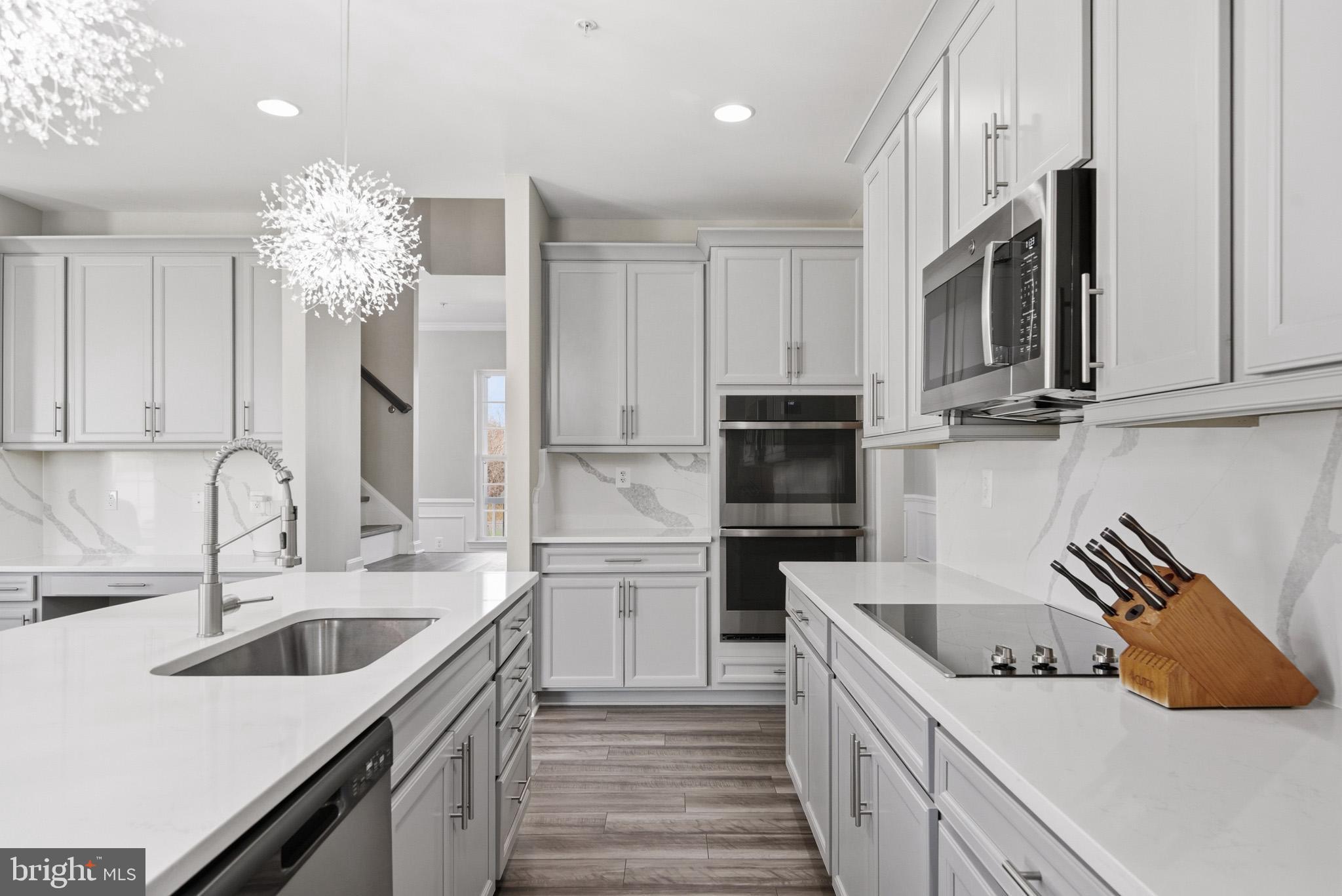 CLARK'S REST - Residential