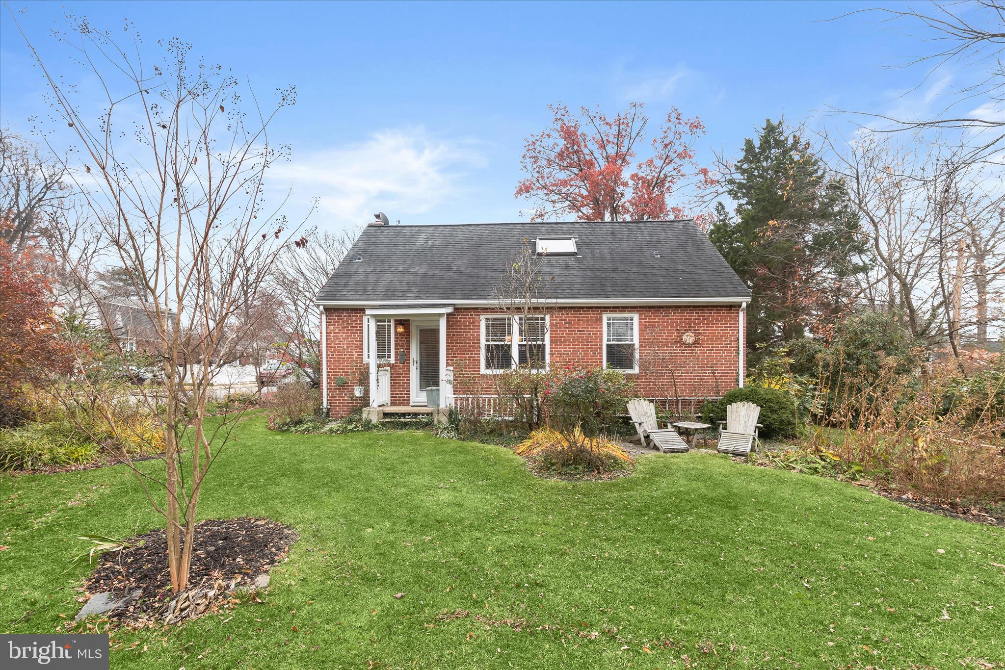 OAK CREST - Residential