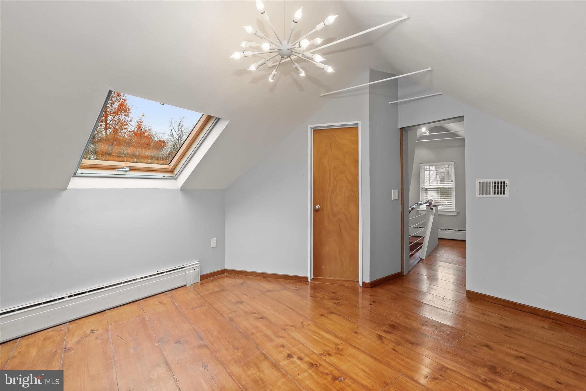 OAK CREST - Residential