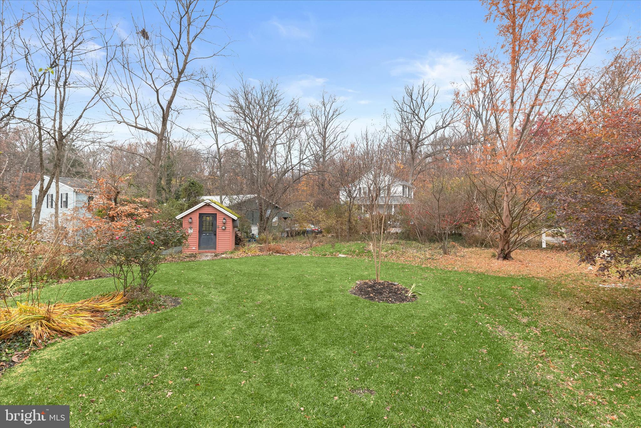 OAK CREST - Residential