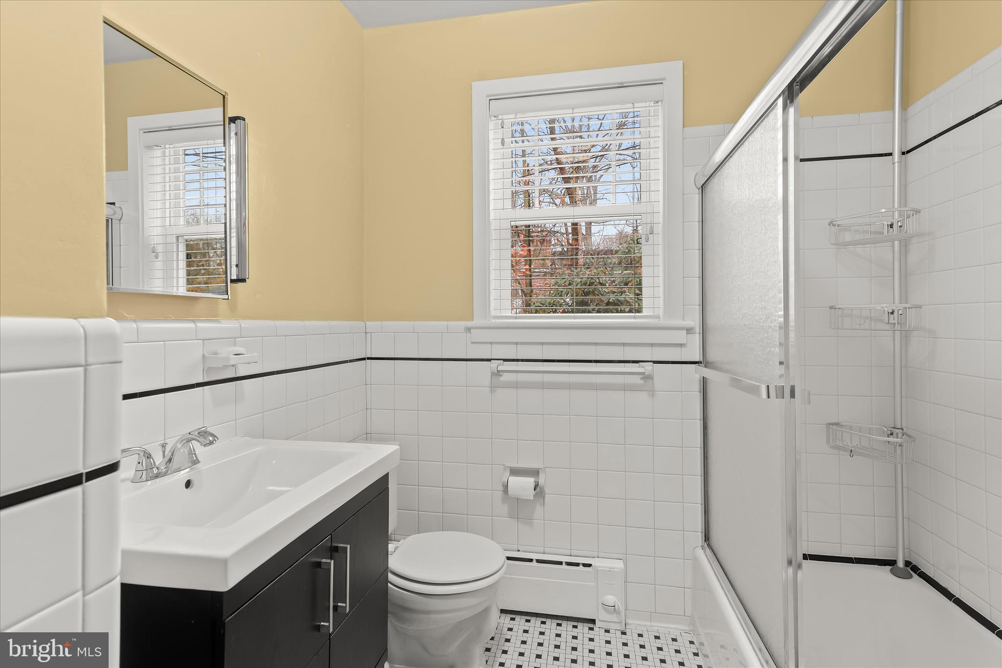 OAK CREST - Residential