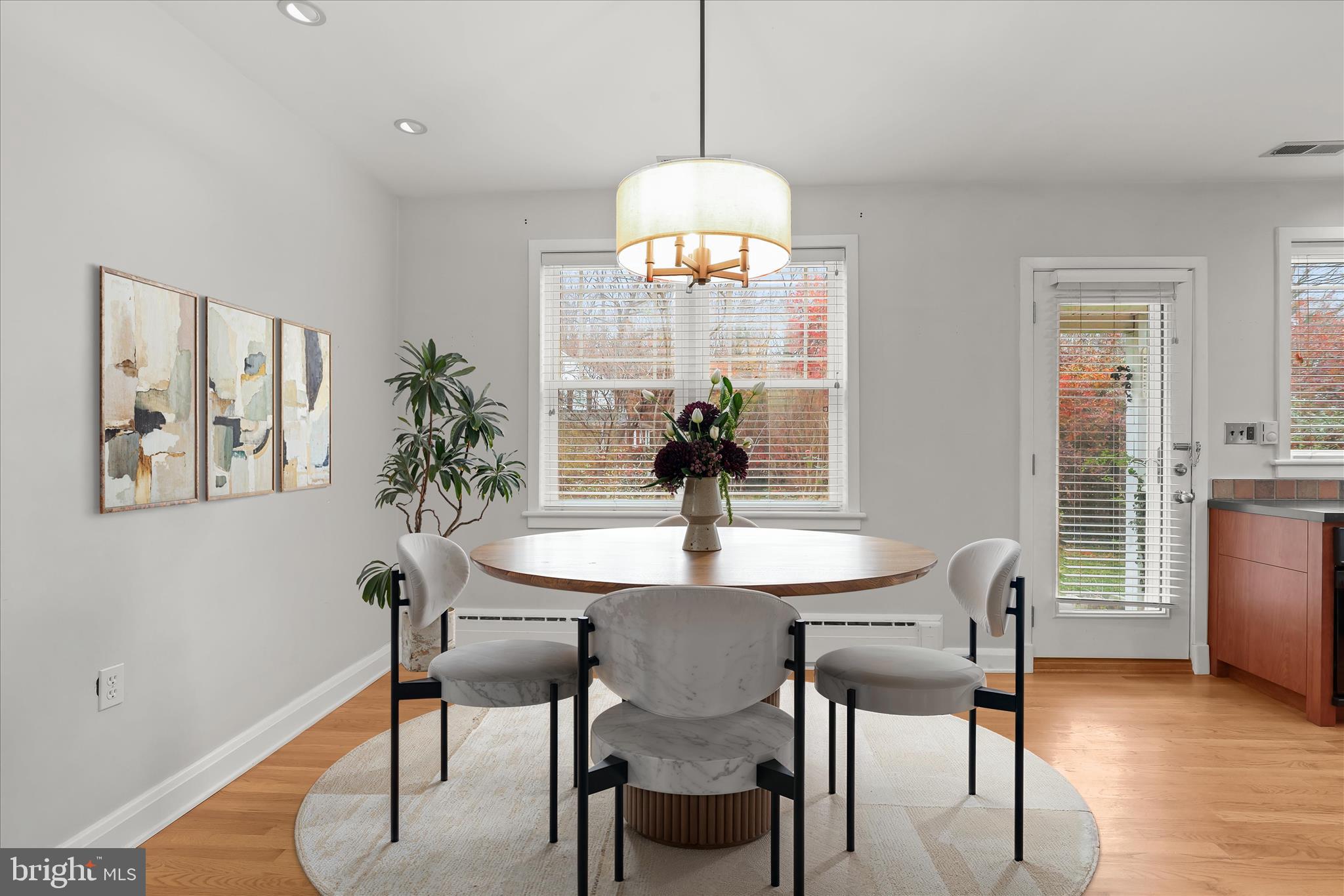 OAK CREST - Residential