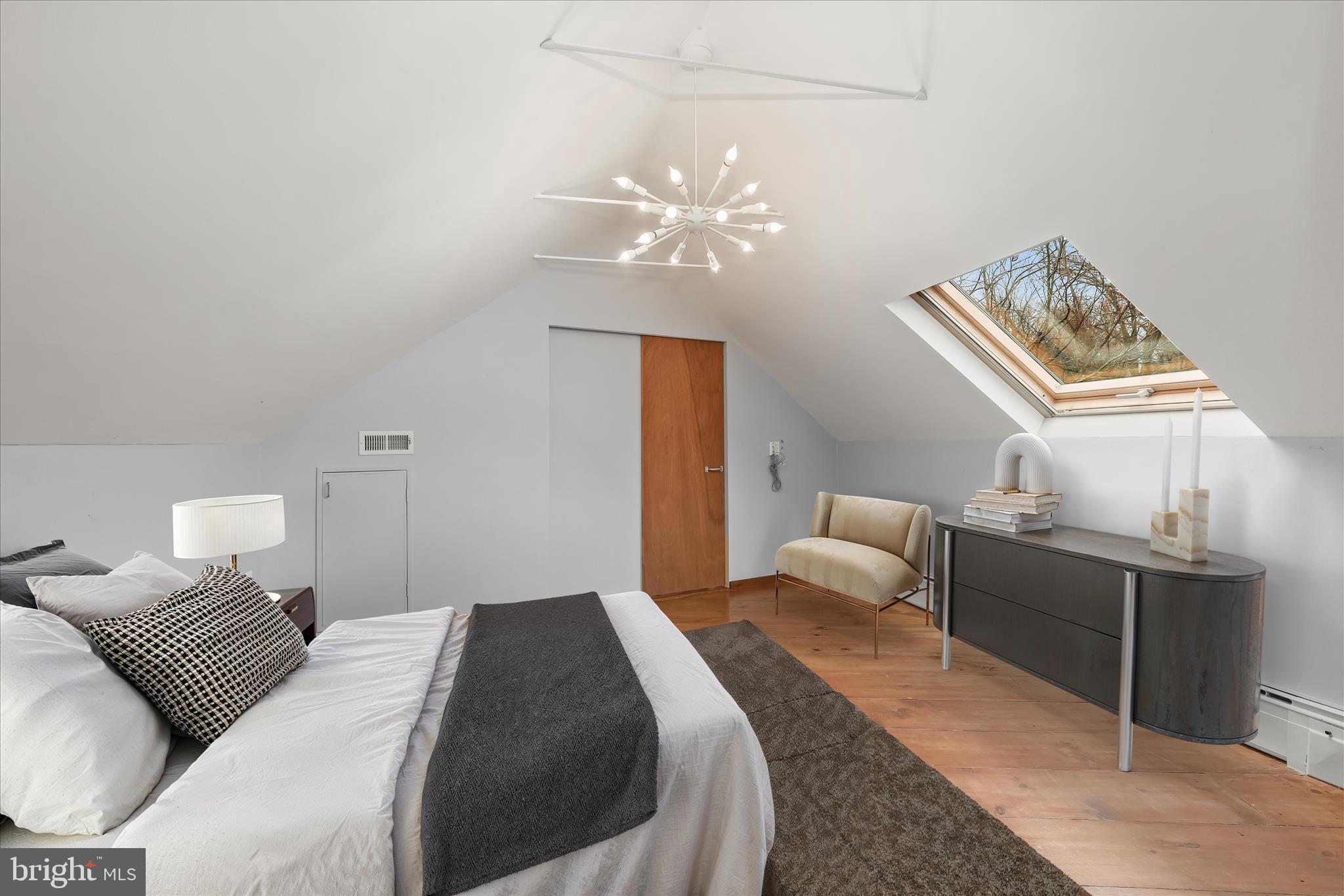 OAK CREST - Residential