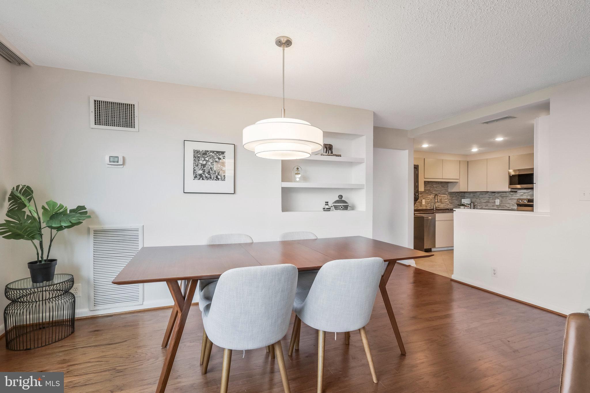 FRIENDSHIP HEIGHTS - Residential