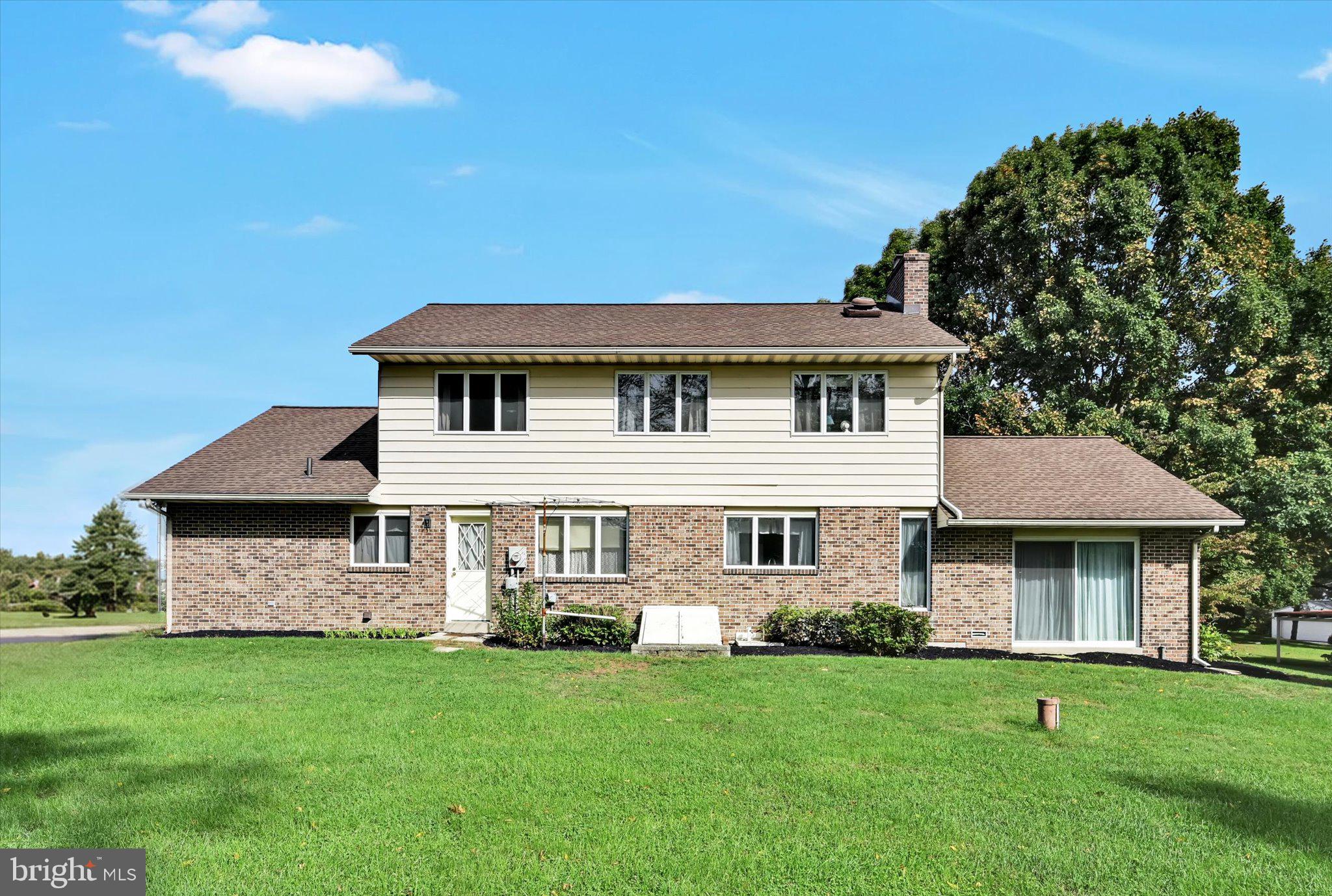 727 N CHURCH ROAD