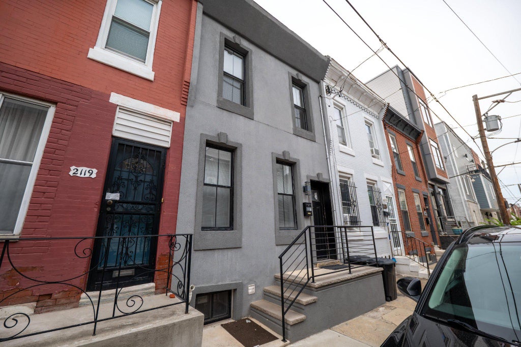 Photo of 2117 Mountain Street, PHILADELPHIA, PA 19145 (MLS # PAPH2642284)