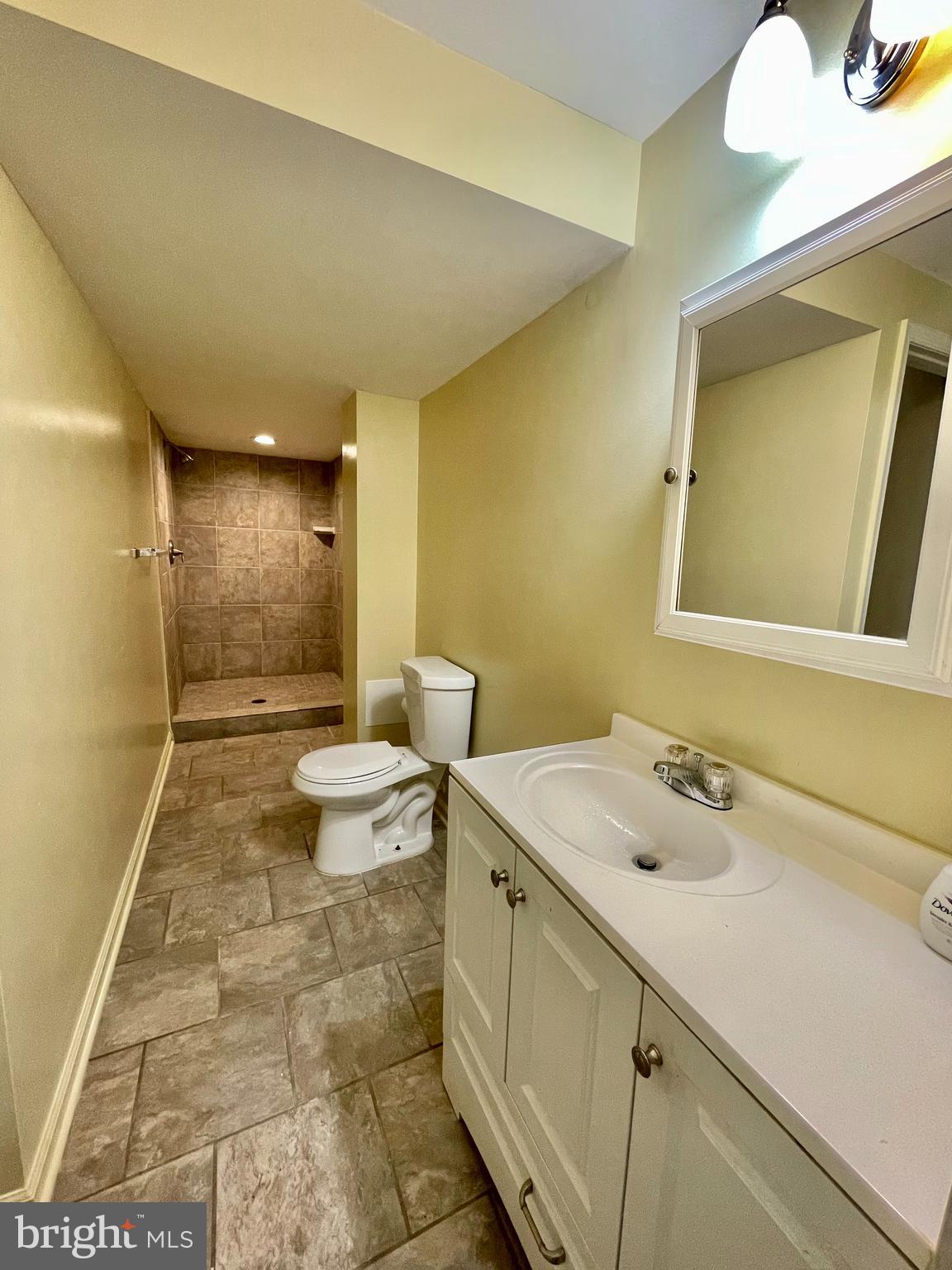 KETTERING - Residential Lease