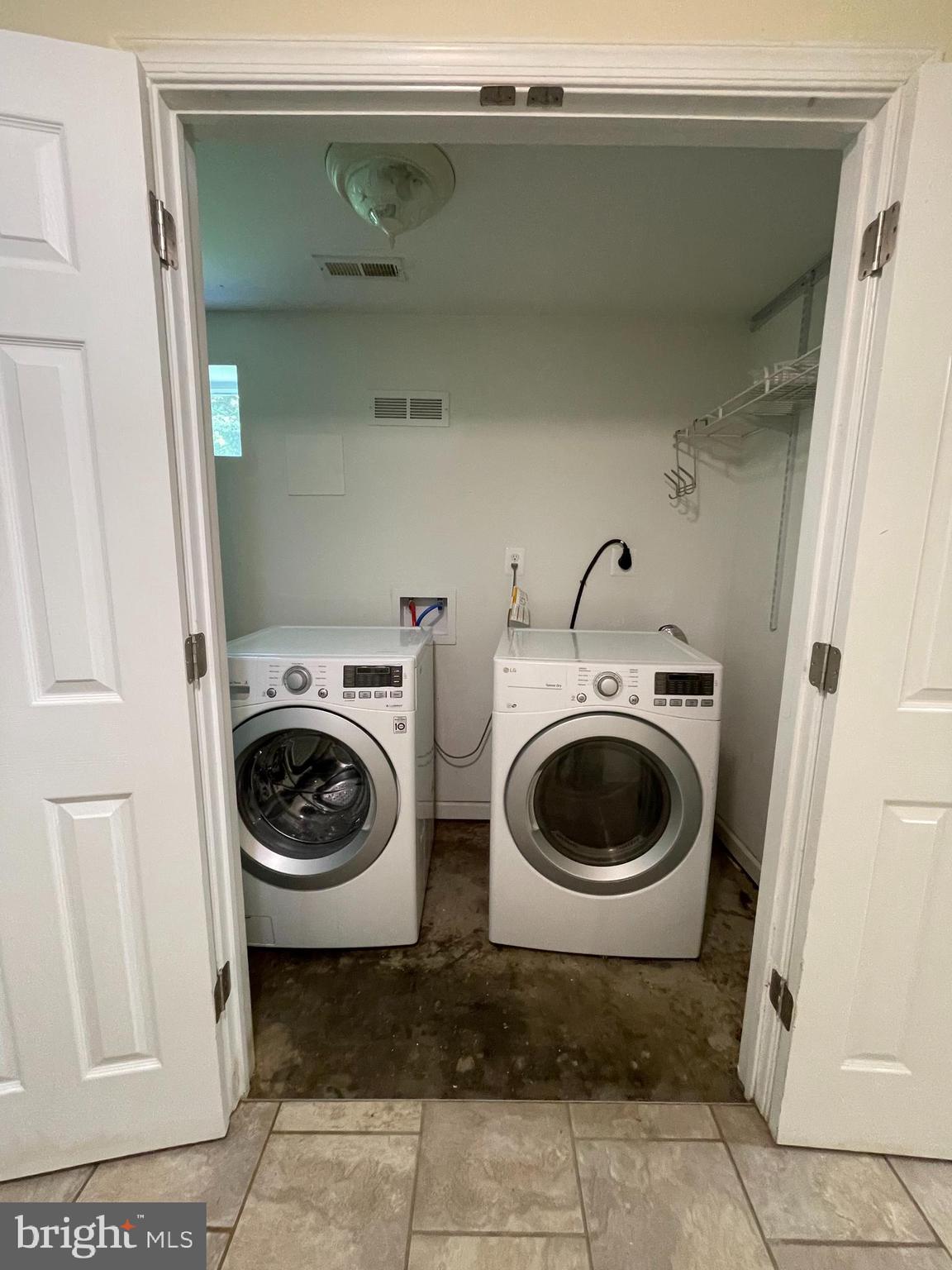 KETTERING - Residential Lease