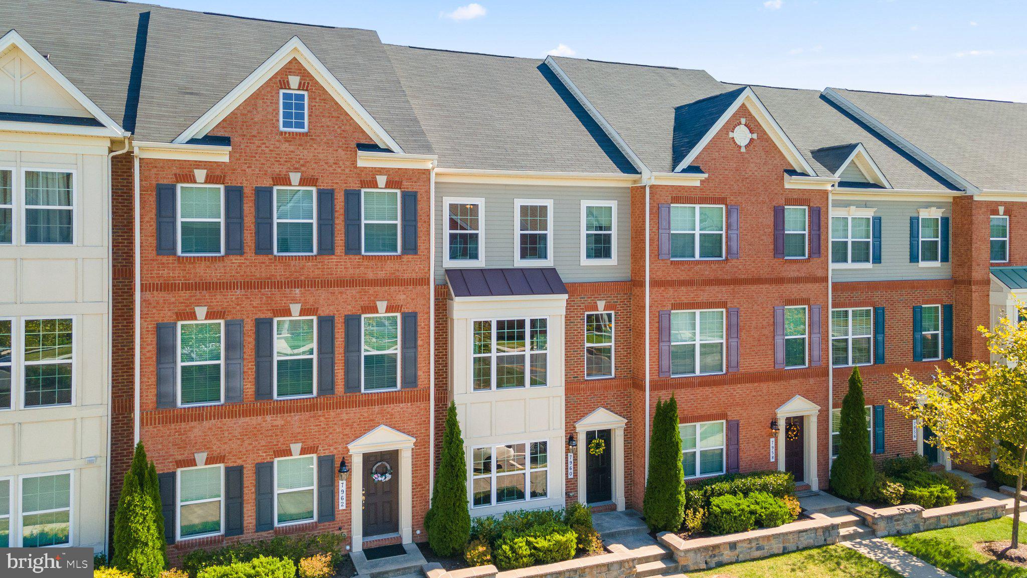 BLUE STREAM - Residential Lease