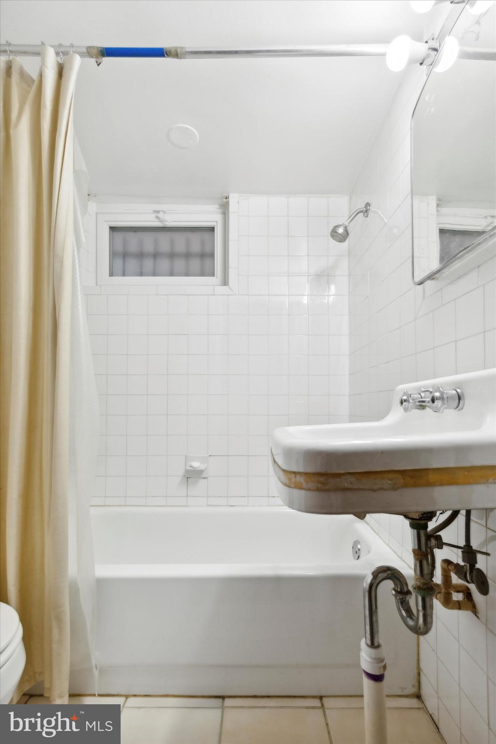 MT AIRY (EAST) - Residential