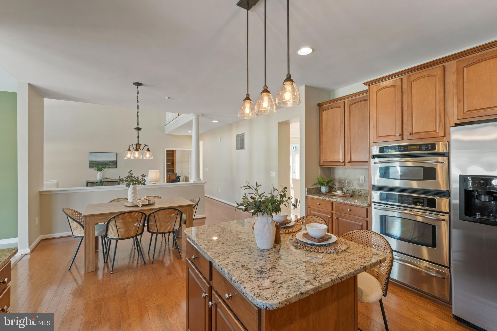 OAK CREEK - Residential