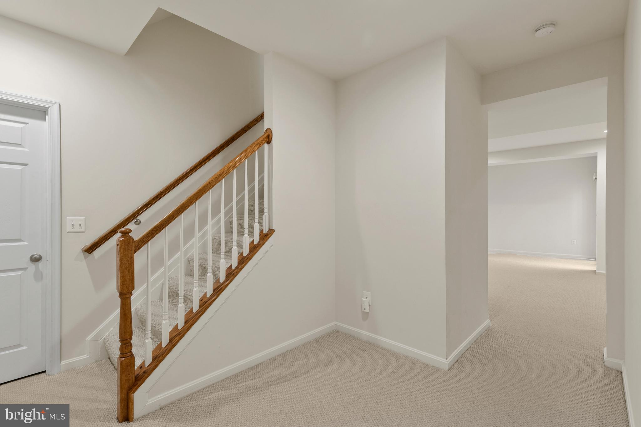 OAK CREEK - Residential